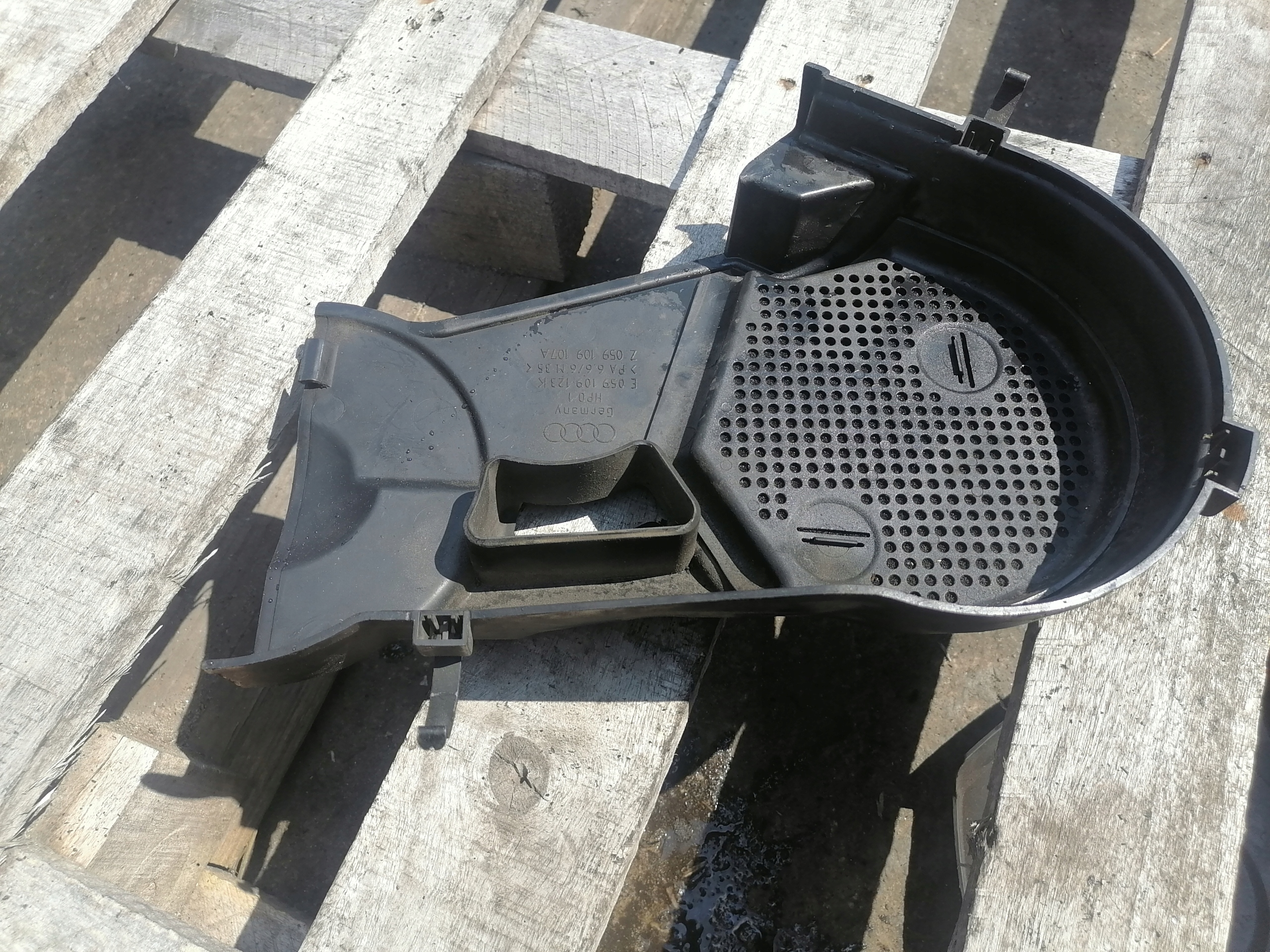 obal kryt rozvodu AUDI A4 B6 A6 C5 2,5 TDI