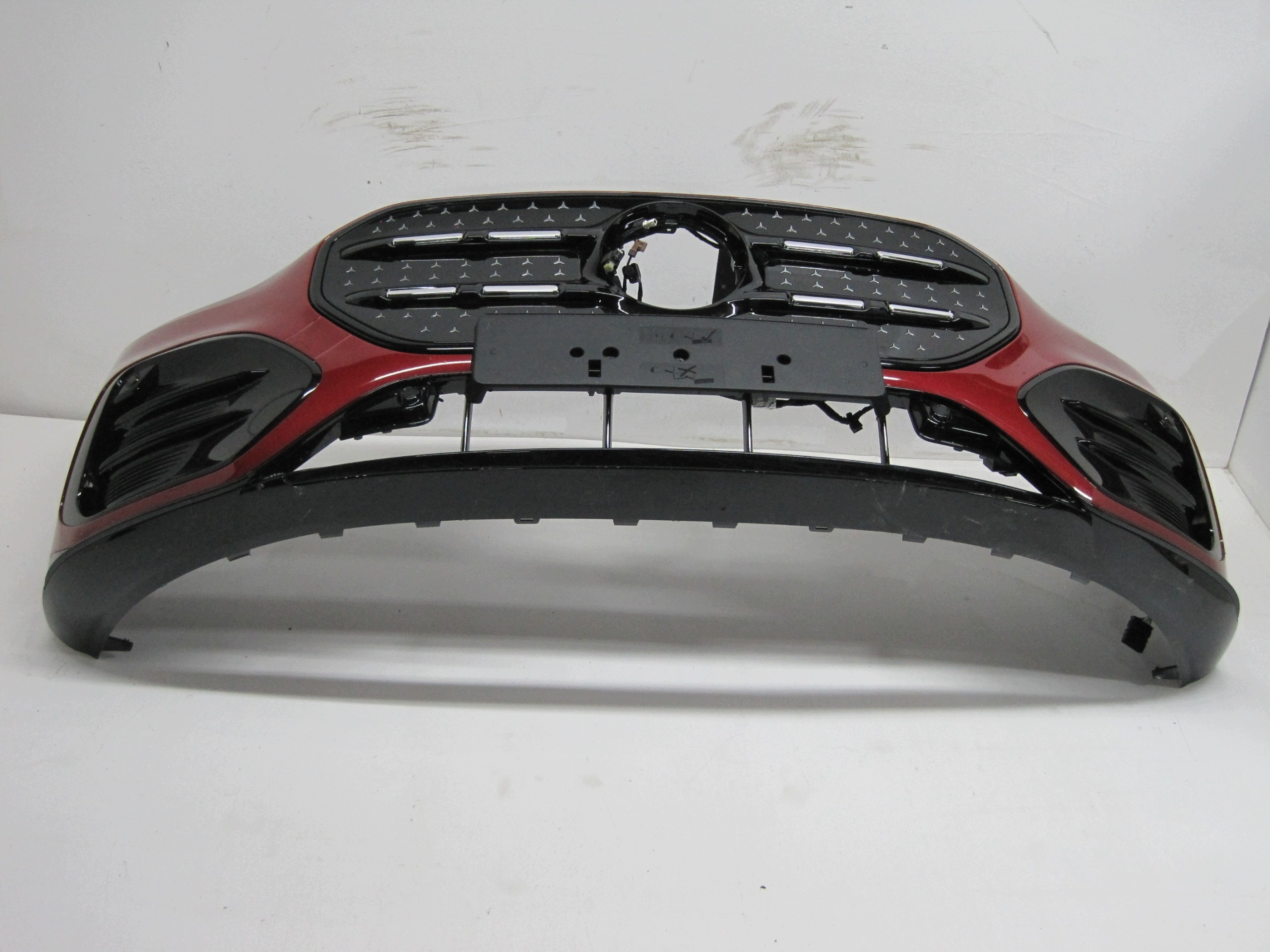 Frontstoßstange MERCEDES GLB A244 6 PDC 25R vorne