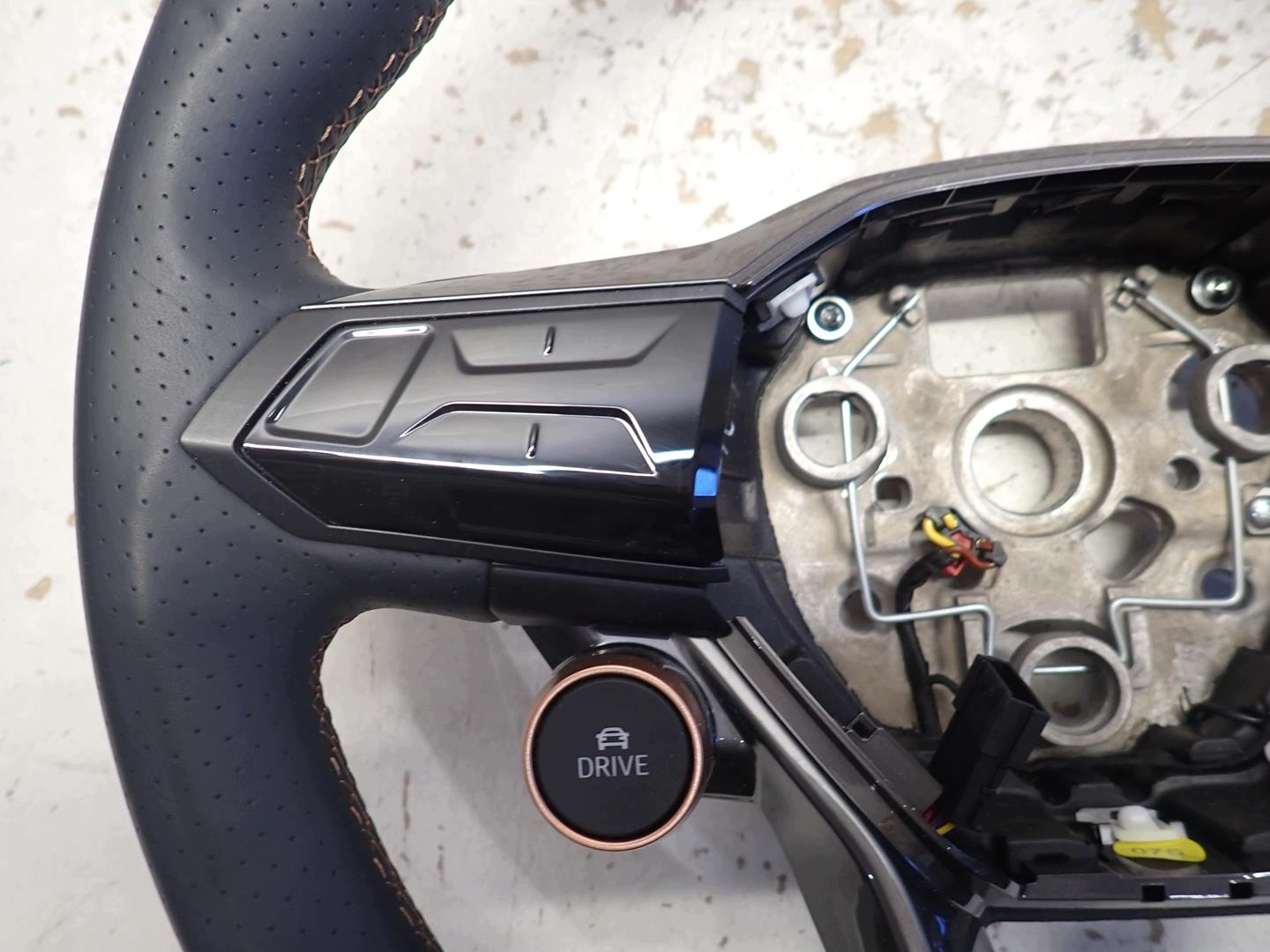 lenkrad SEAT LEON IV TAVASCAN FORMENTOR 5FL419089B
