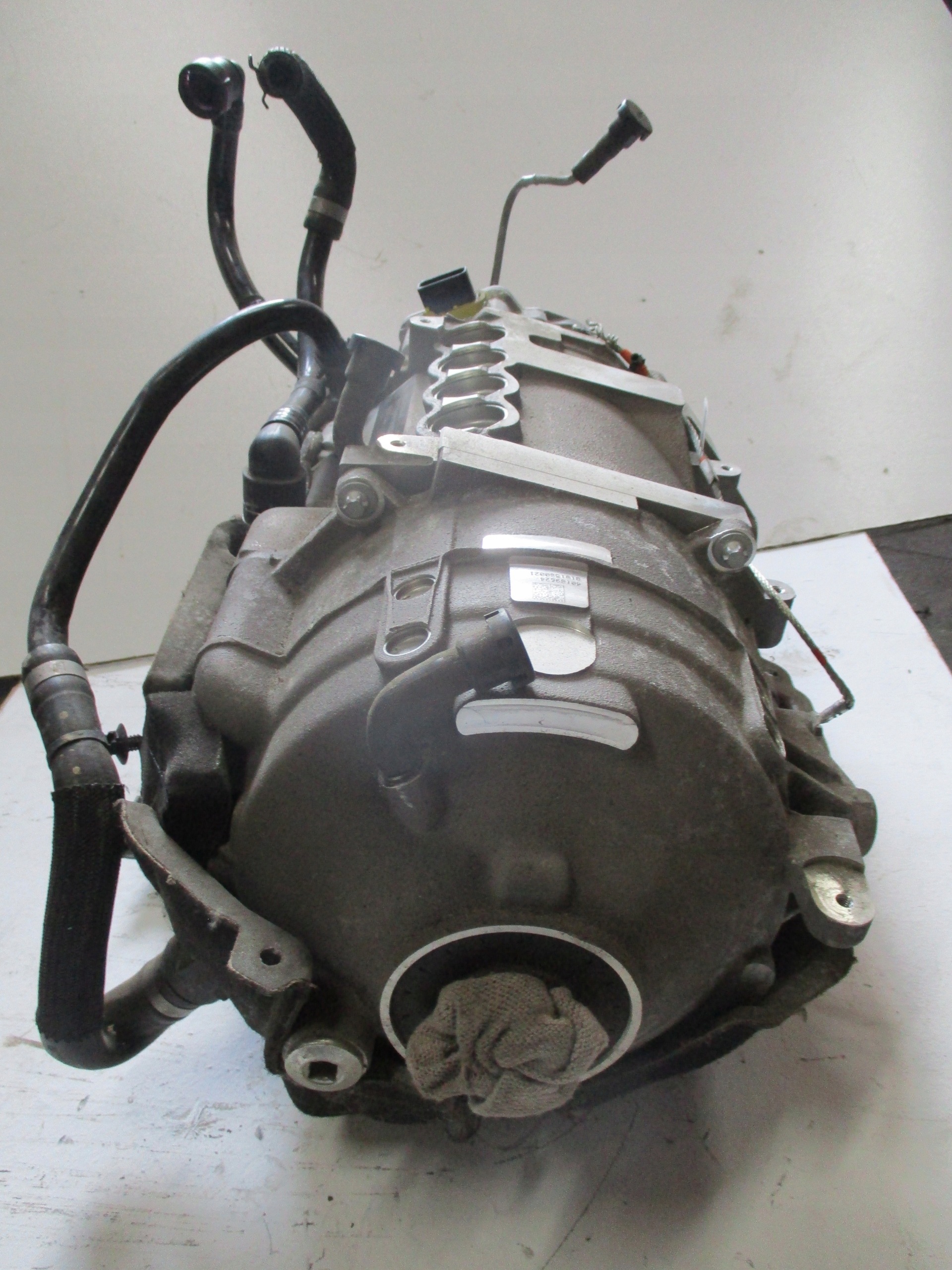motor elektrický JAGUAR a PACE J9D3-75764-AF předek