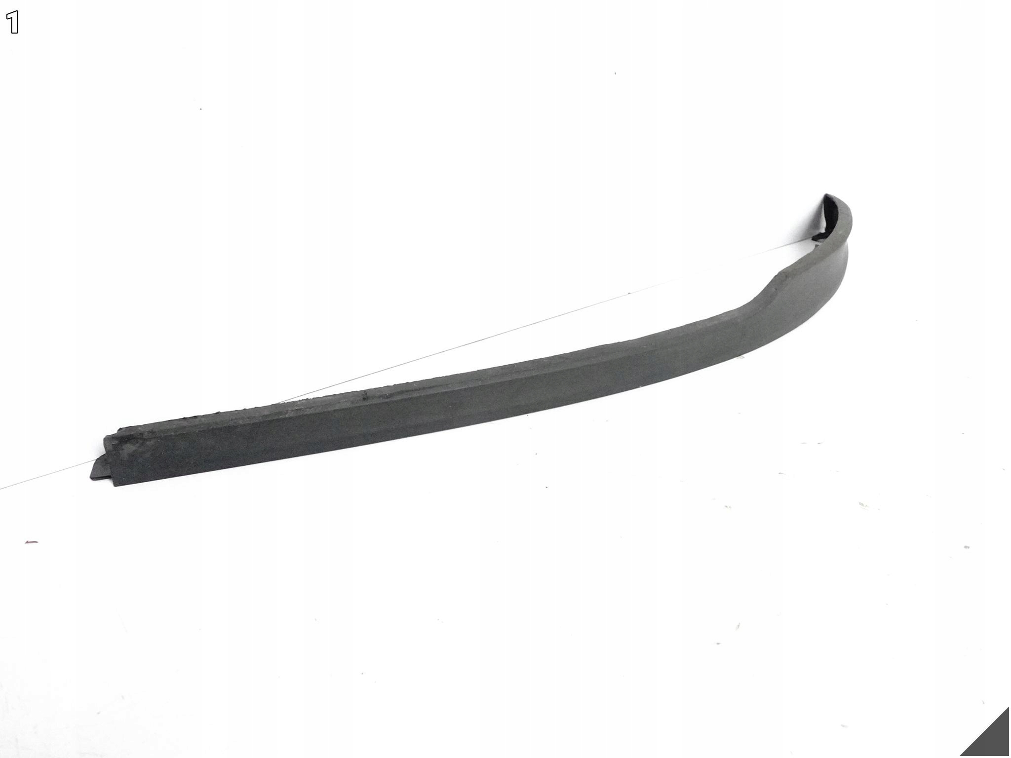 OPEL CORSA E V 14-19 moulding HOKEJ SPOILER W bumper front right 39003574