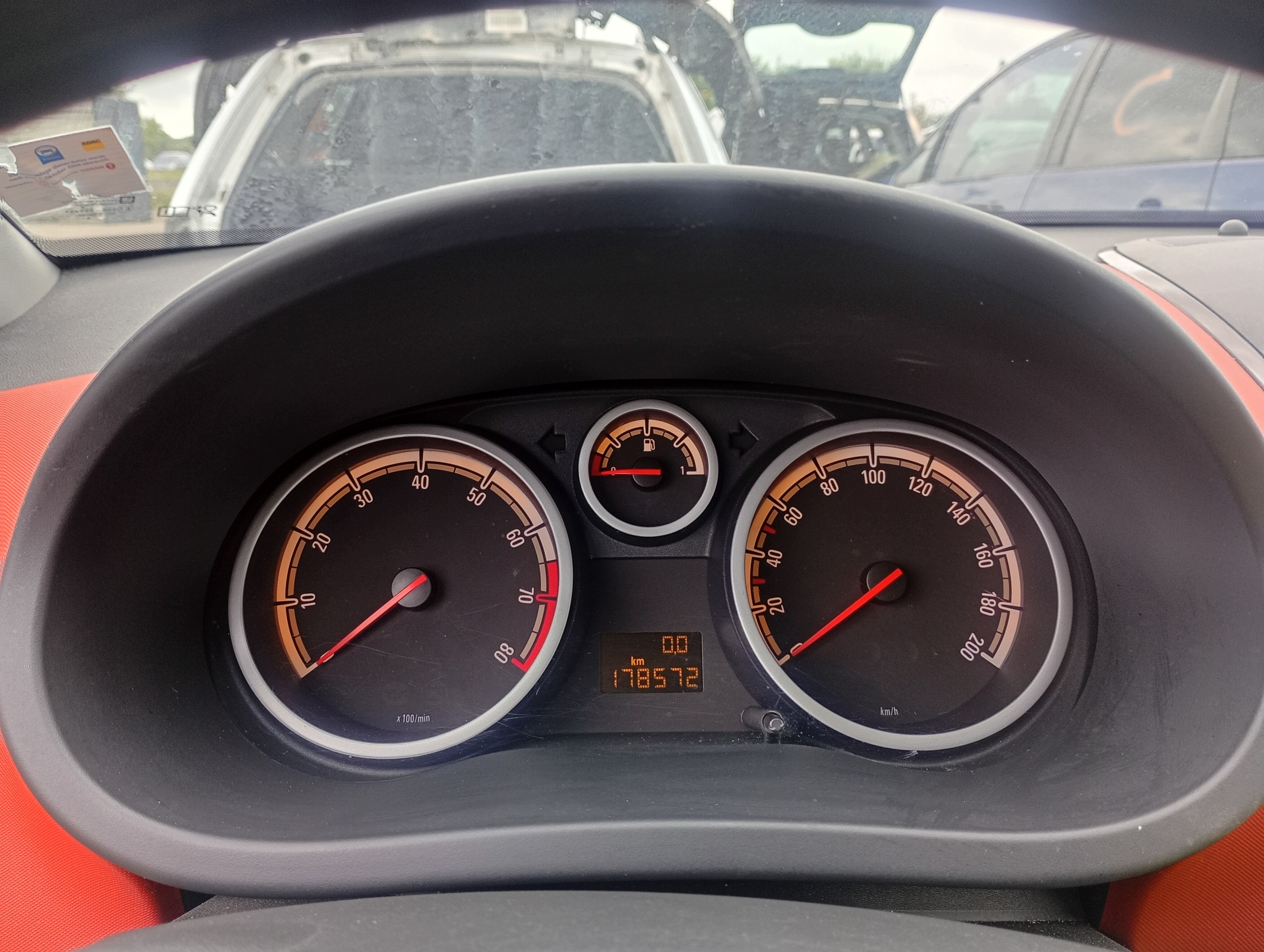 dials dials tachometer Opel Corsa D 06-10 1.0 przebieg 178572km