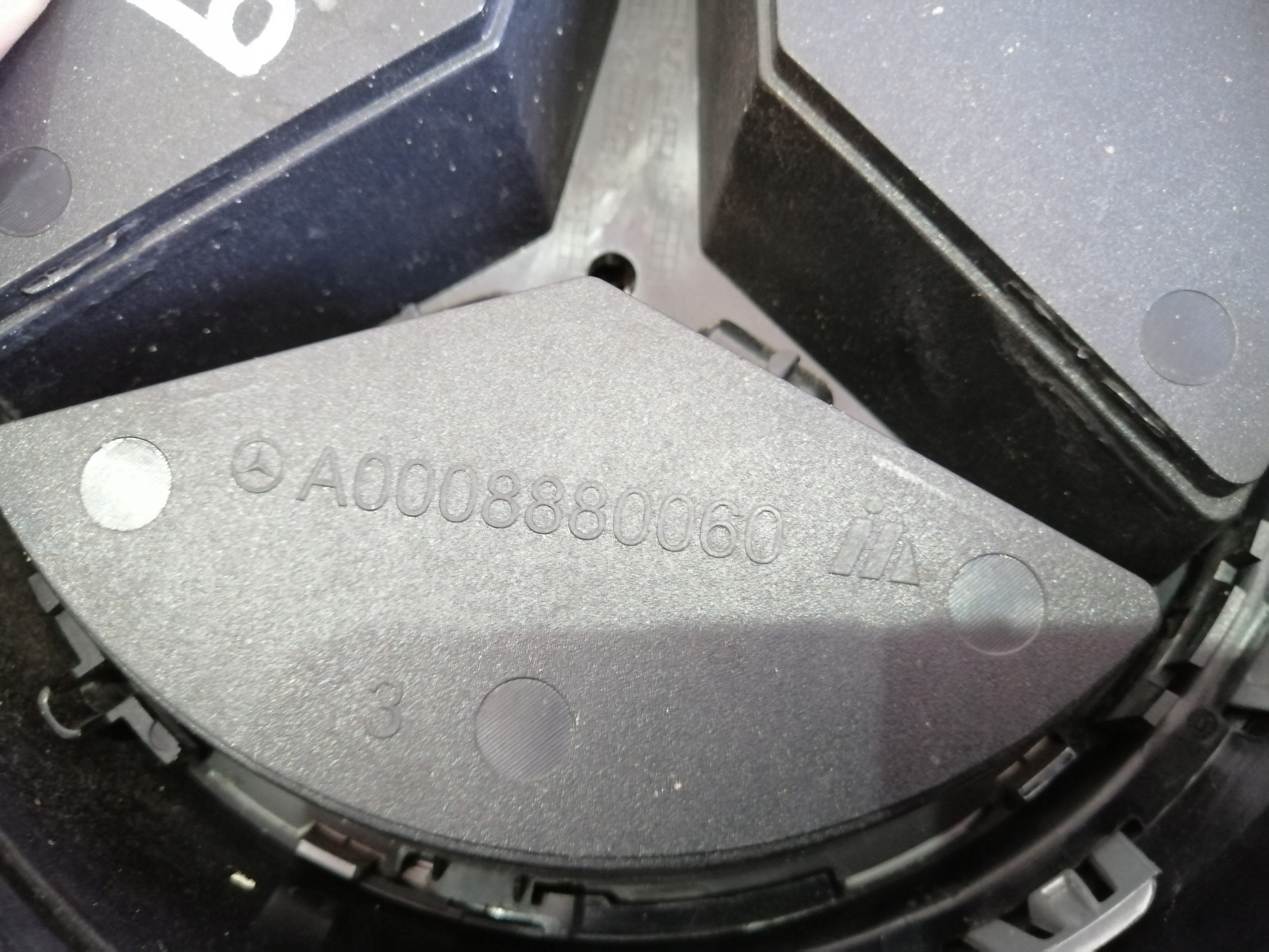 Mercedes-Benz GLA W156 Kühlergrill FRONTGRILL Kühlergitter A1568880400 - Thumbnail 9