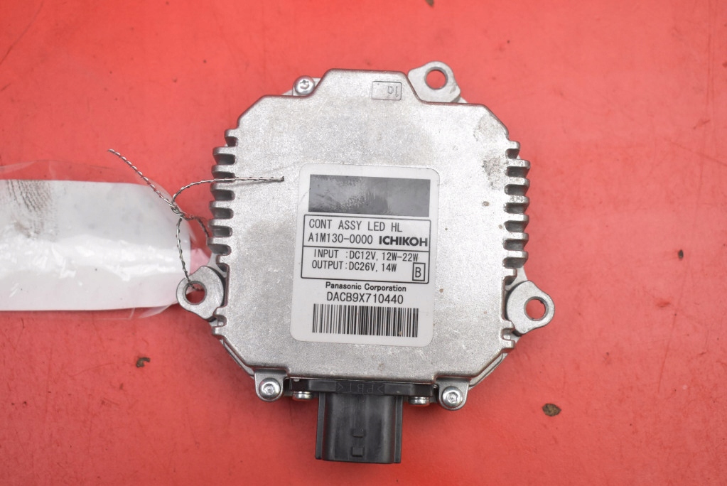 control unit module FULL LED left A1M130-0000 NISSAN LEAF 1 and ZE0 LIFT 10-17