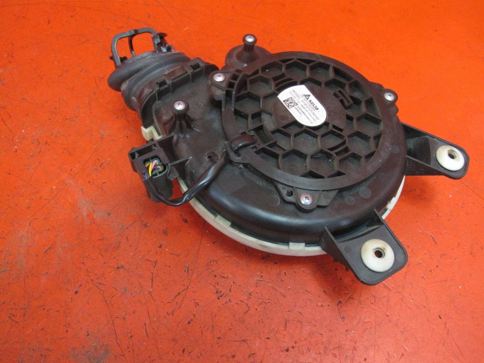 RENAULT CLIO 5 V B7 19- 1.6 E-TECH heating fan BATERII 295S23200R