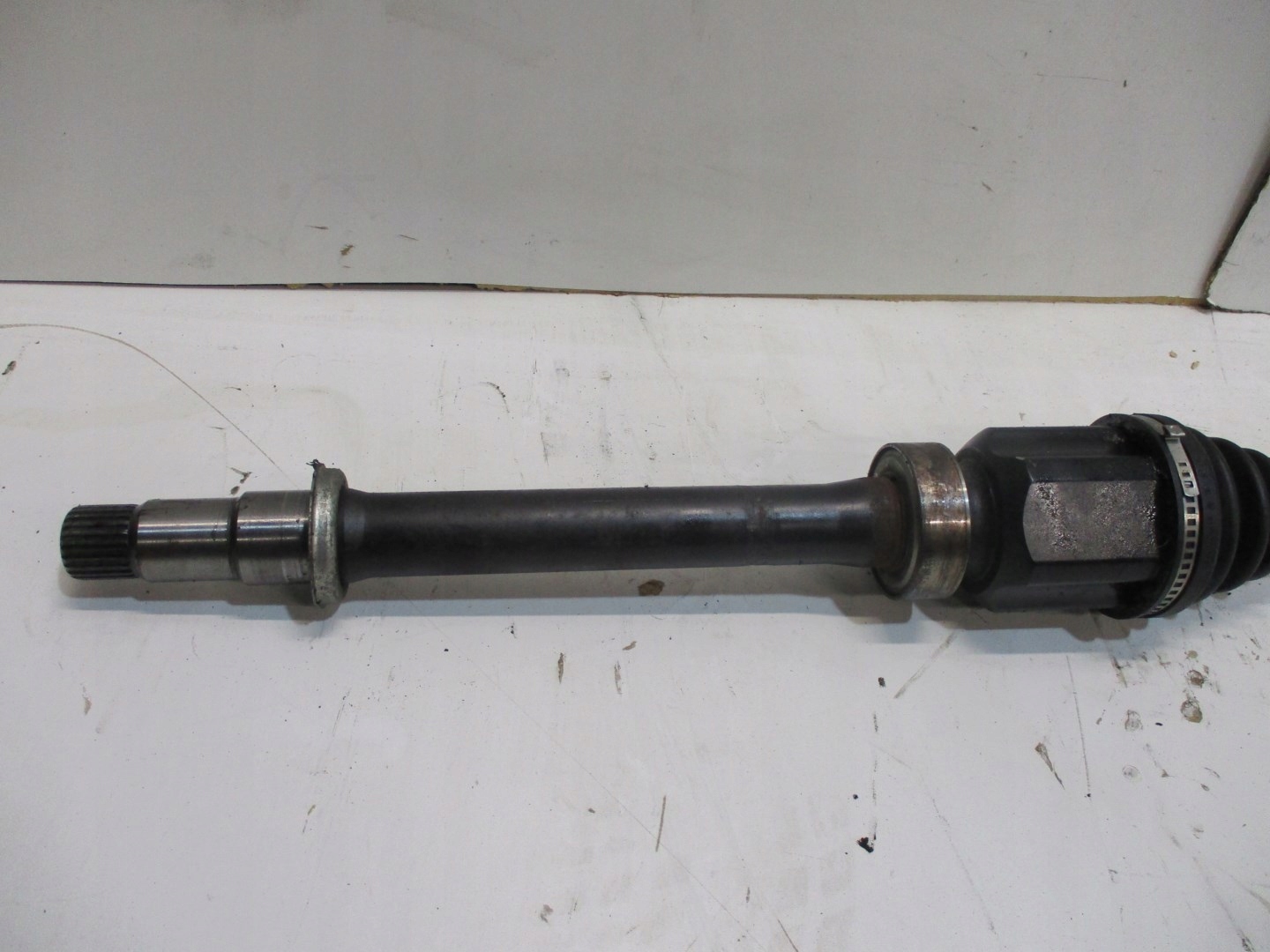 semi-axis front TOYOTA RAV 4 2,5i 16R HYB right