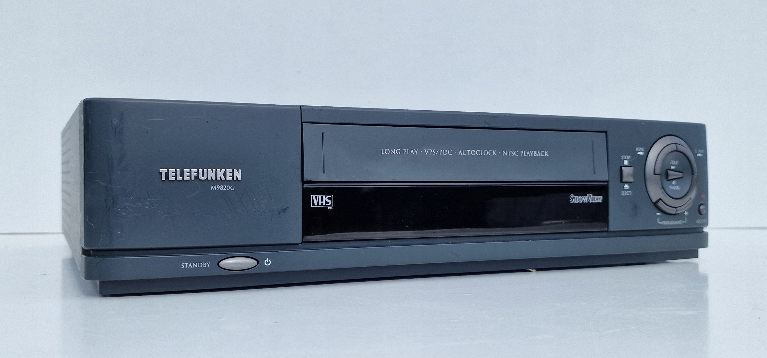 Video magnetowid Telefunken M9820G VHS Marka Telefunken