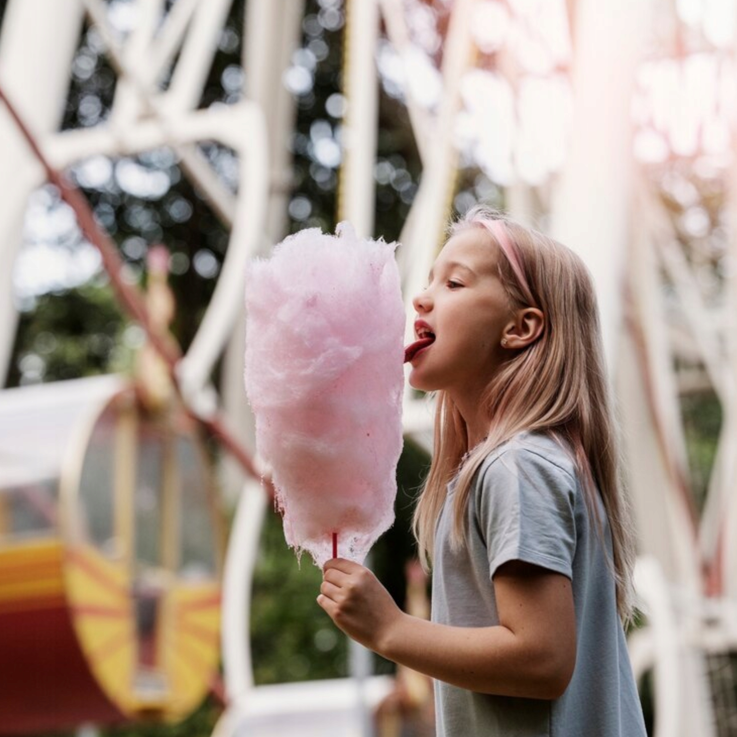 Maszyna do Waty Cukrowej Maszynka Różowa Retro Urządzenie Mini Domowa Kod producenta MRW