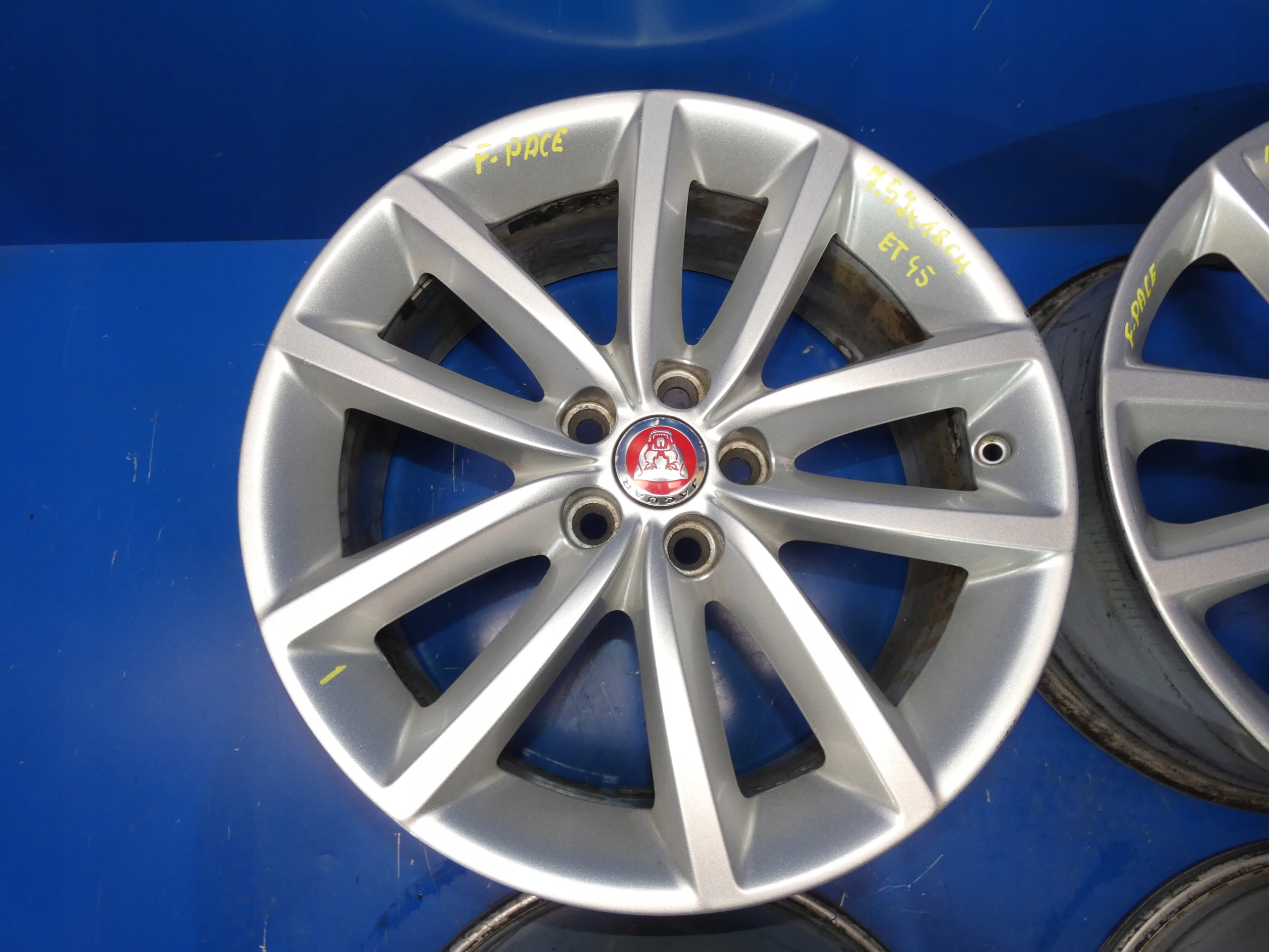JAGUAR F-PACE discs aluminium 18 R18 KOMPLET 5X108