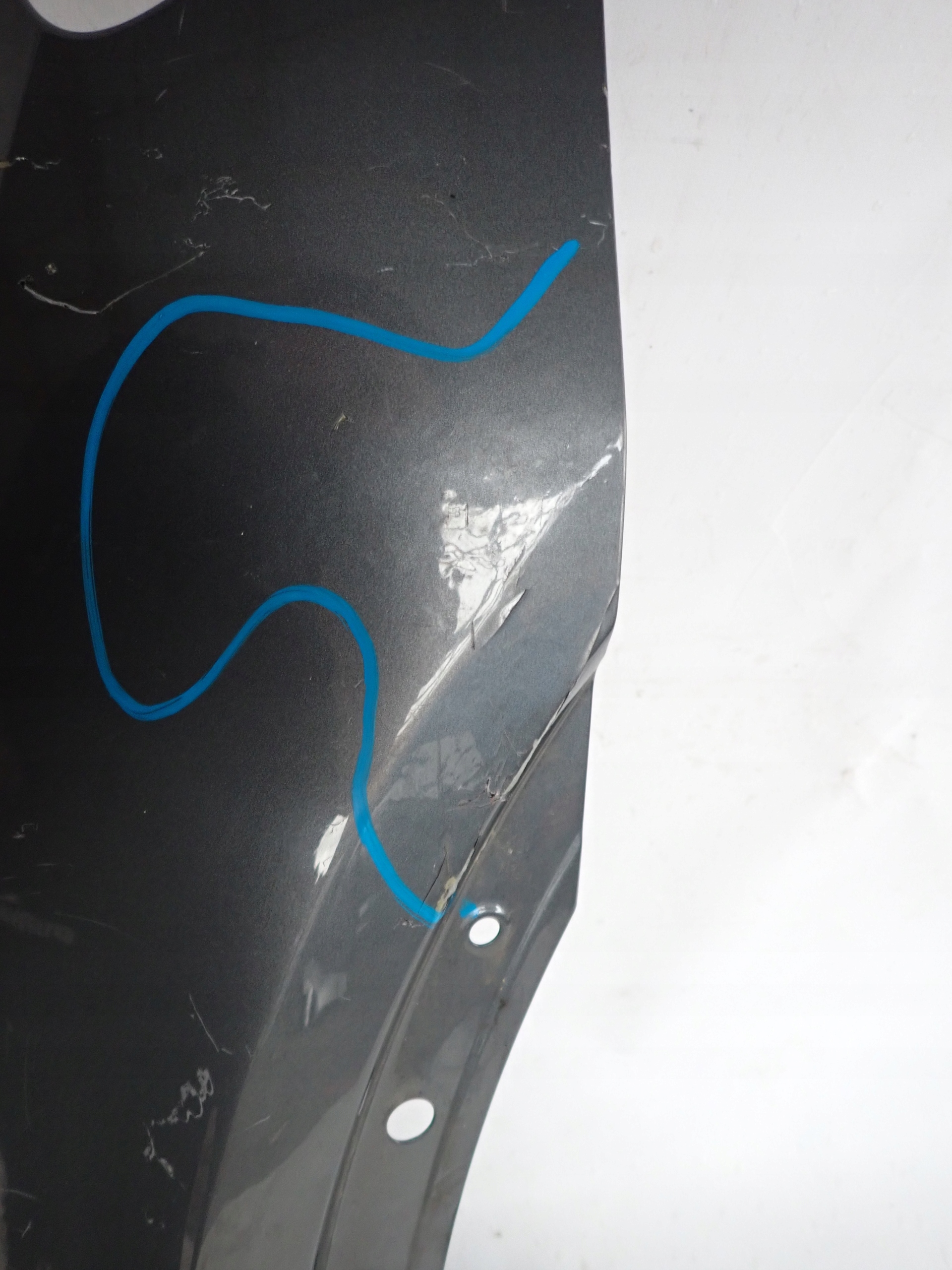 AUDI Q3 8U 8U0 11-18 fender right front front