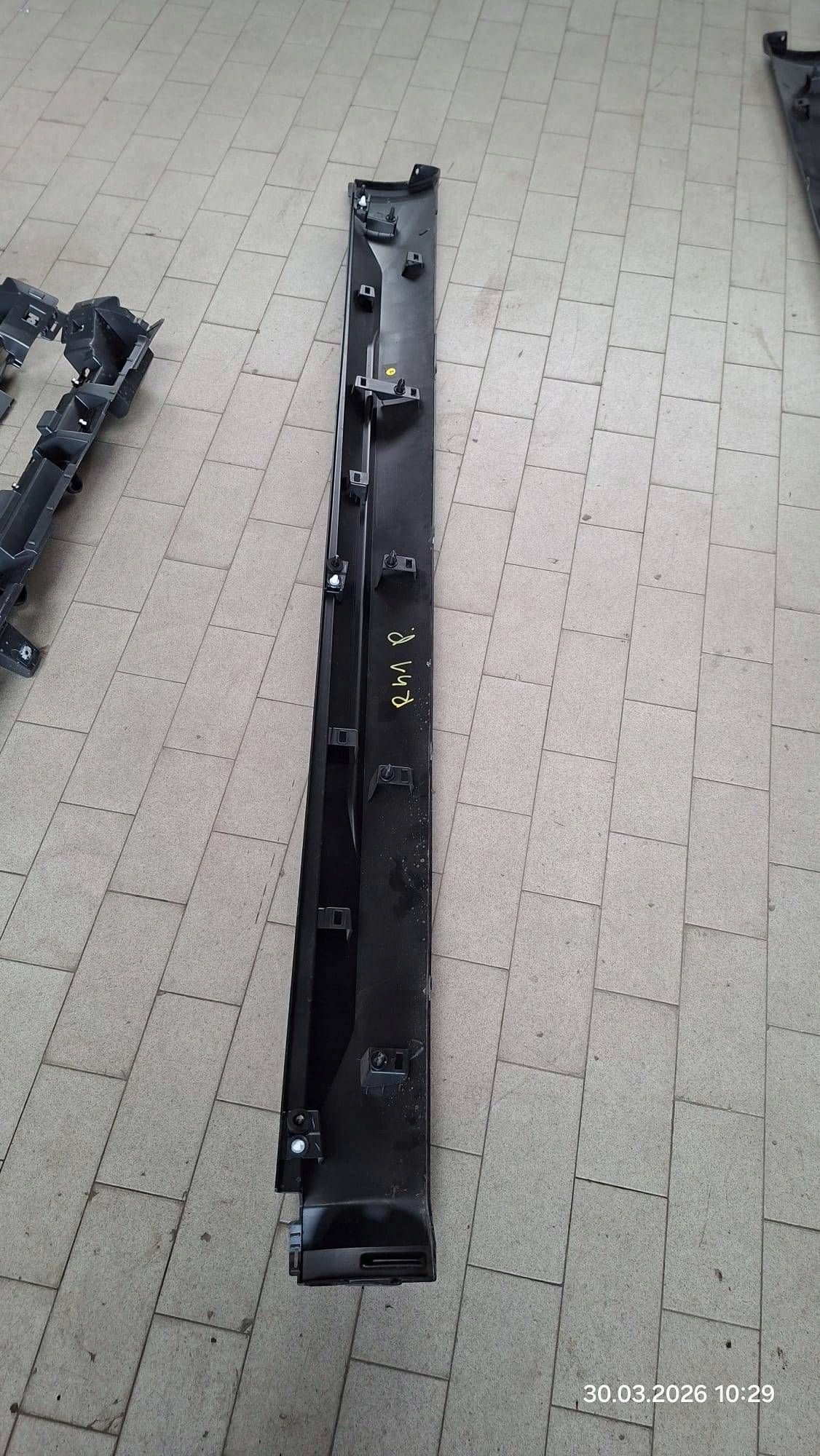 moulding threshold side right side Renault 4 764182037R