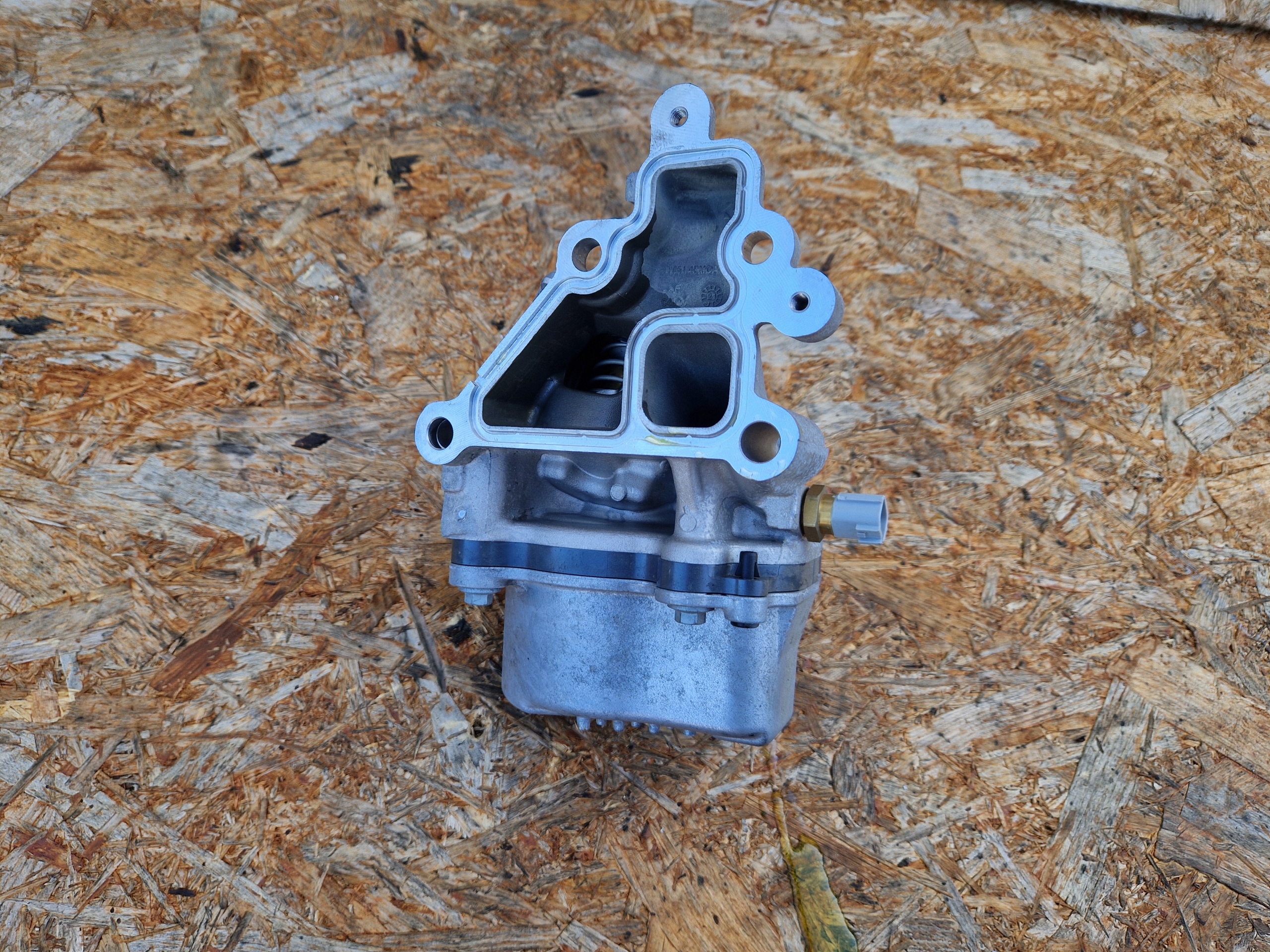 water pump RENAULT 1.6 E-TECH HYBRYDA 11061-4PM0A 110614PM0A