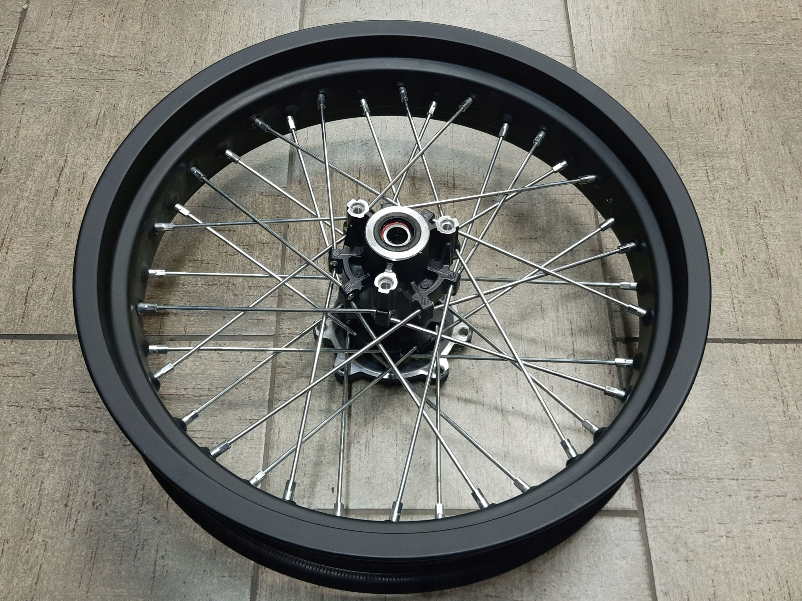 Felga kolo tyl Aprilia SX 125 Malaguti XSM DRD Rim width 3 50