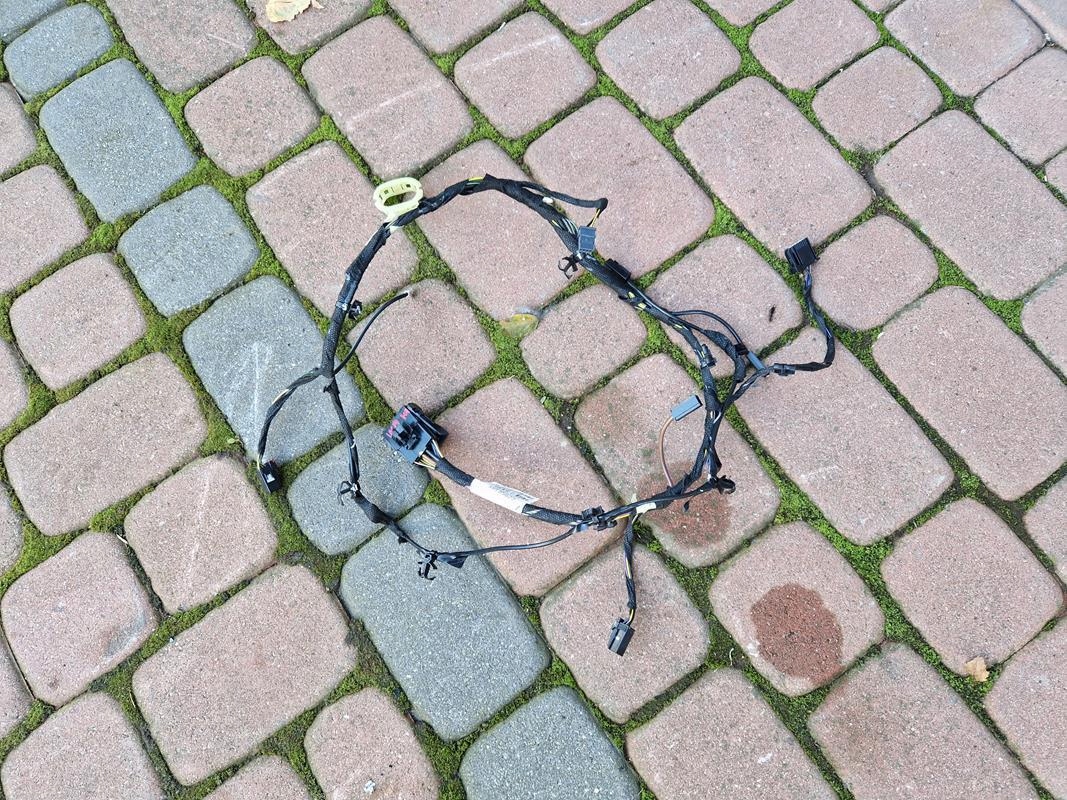 Câblage Câblage du capot Opel Insignia B 39195622