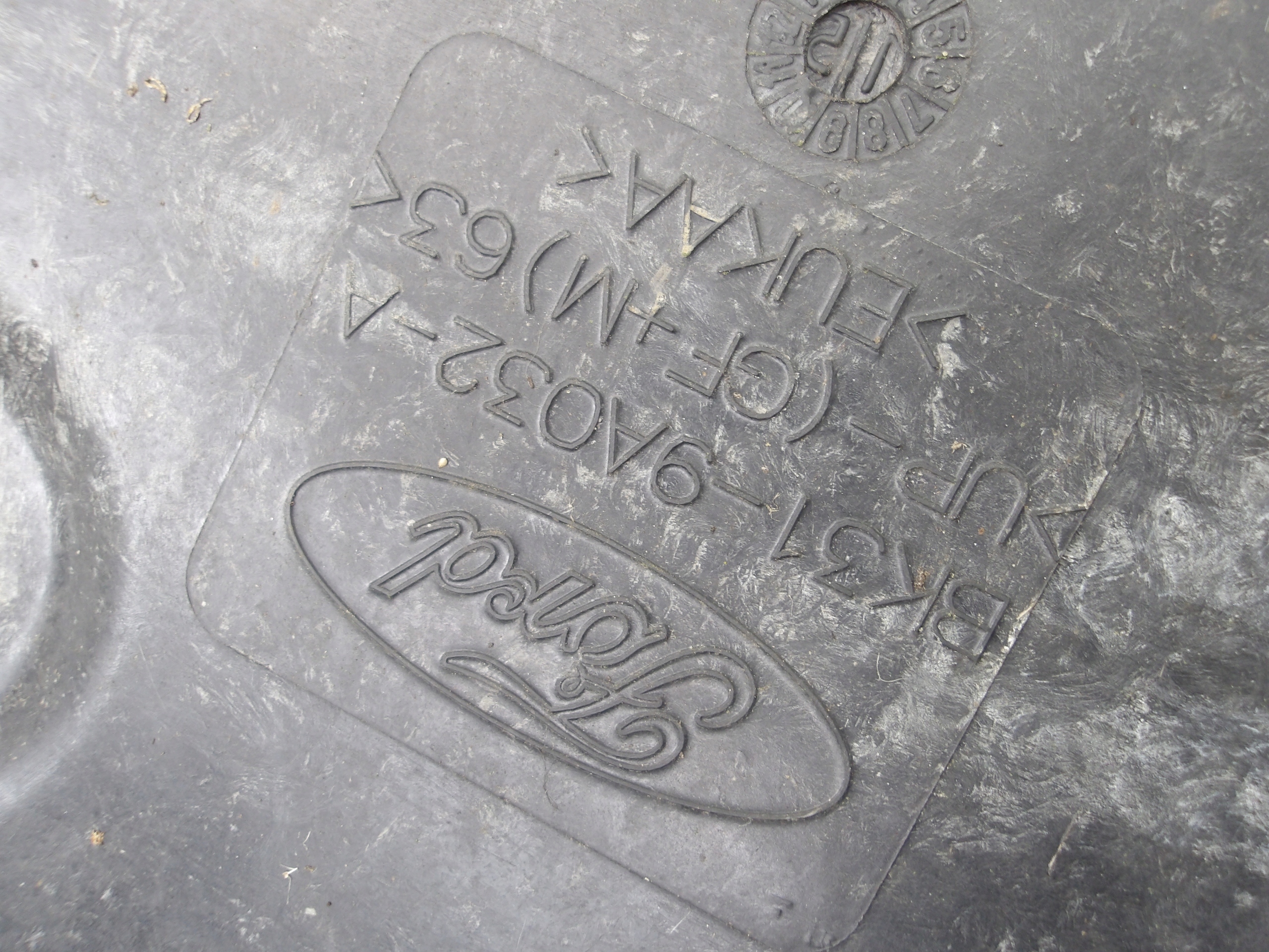 FORD TRANSIT MK8 cover tanks BK31-9A032-A