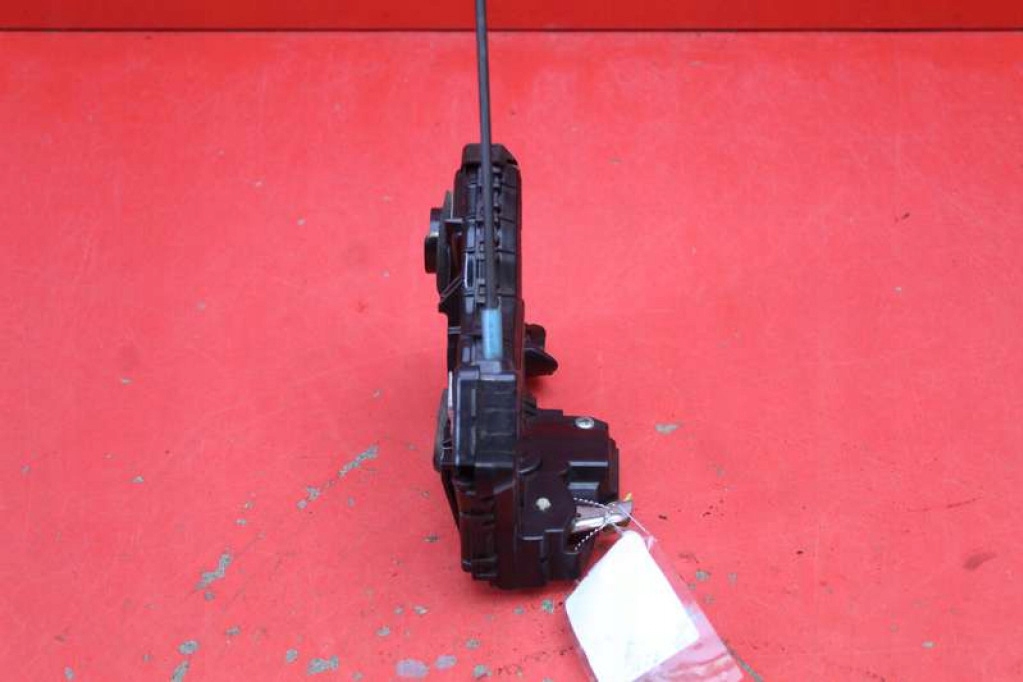 lock door left front front EU TOYOTA RAV 4 3 III 05-08