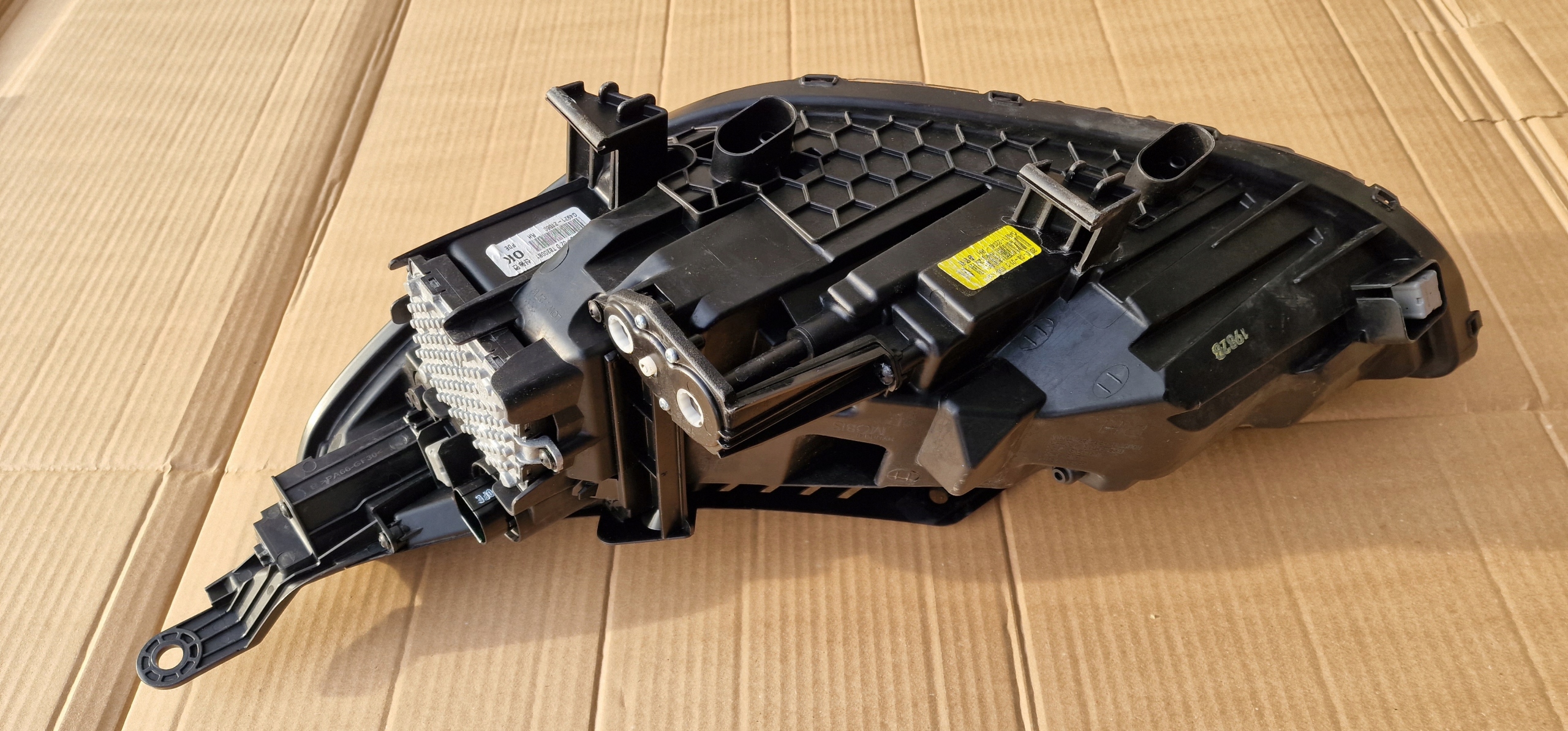 HYUNDAI I30 N N-LINE LIGHT RIGHT BLACK