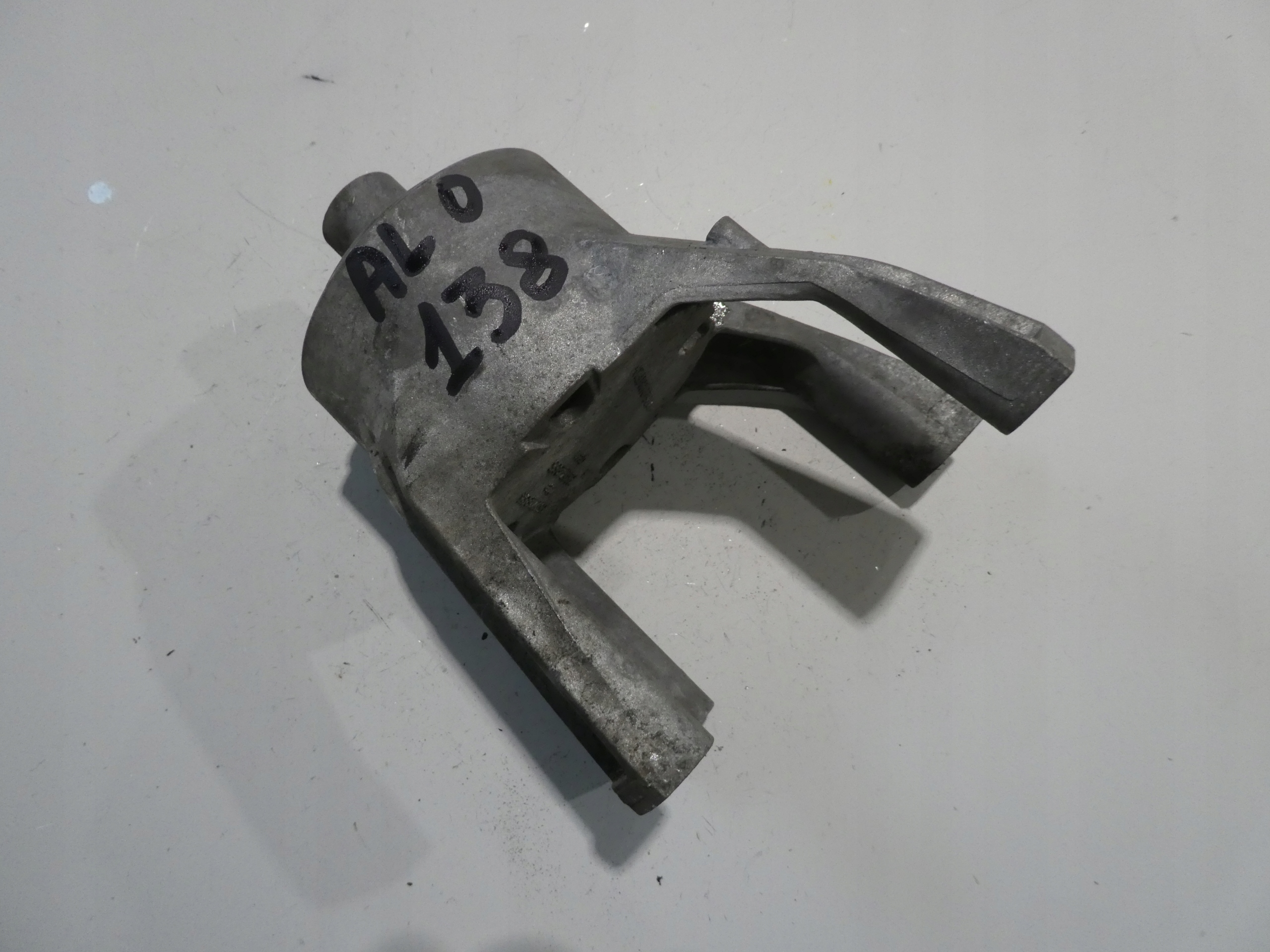 engine mount VW T6 7E0199849F