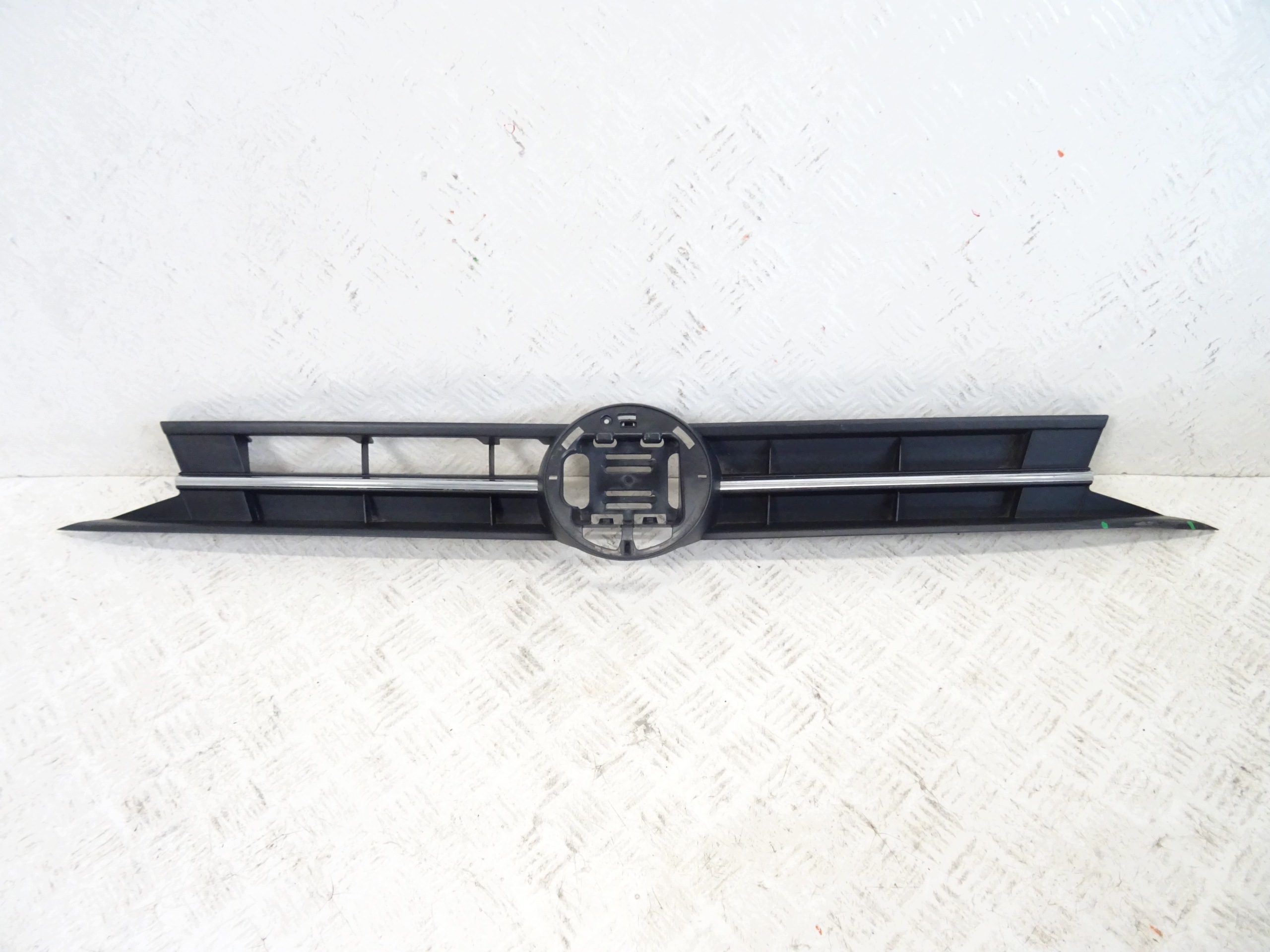 grill grille front front VW POLO VI 2G 2GS853651A