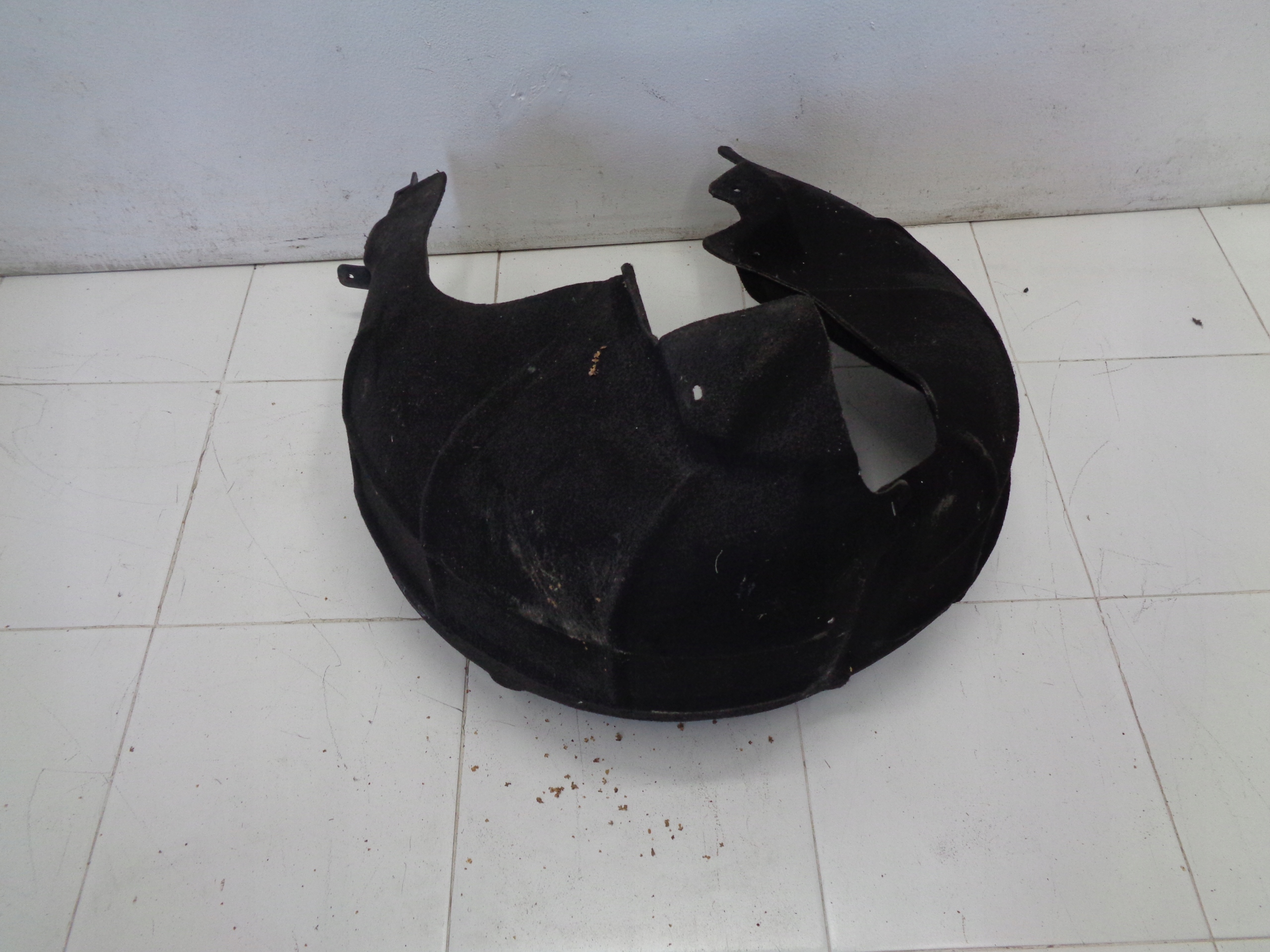 SKODA OCTAVIA III 5EO mudguard left left rear part KOMBI 2013