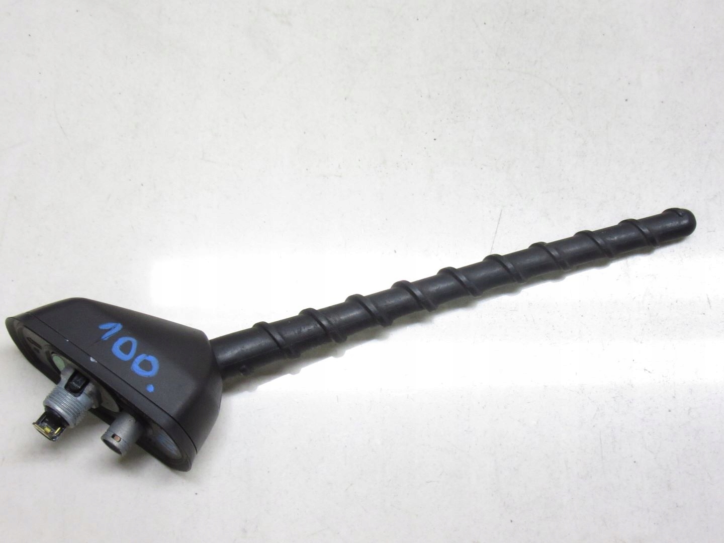 HYUNDAI IX35 АНТЕНА НА ДАХ 10-16 100