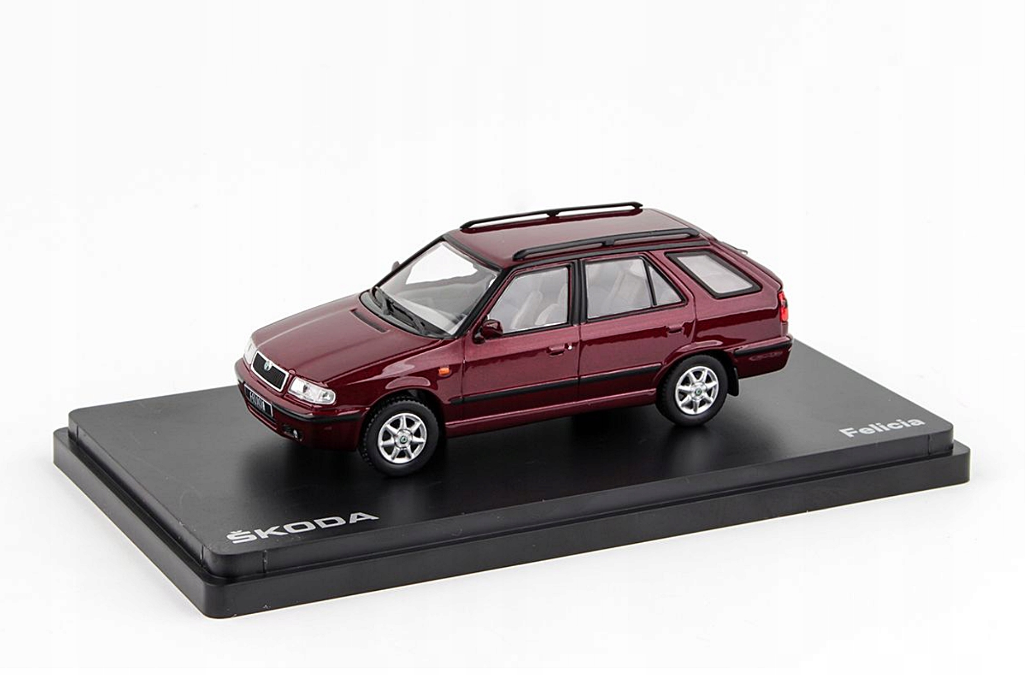 Škoda Felicia Fl Combi (1998) Cervena Hot Chilli Metalíza Abrex 1:43