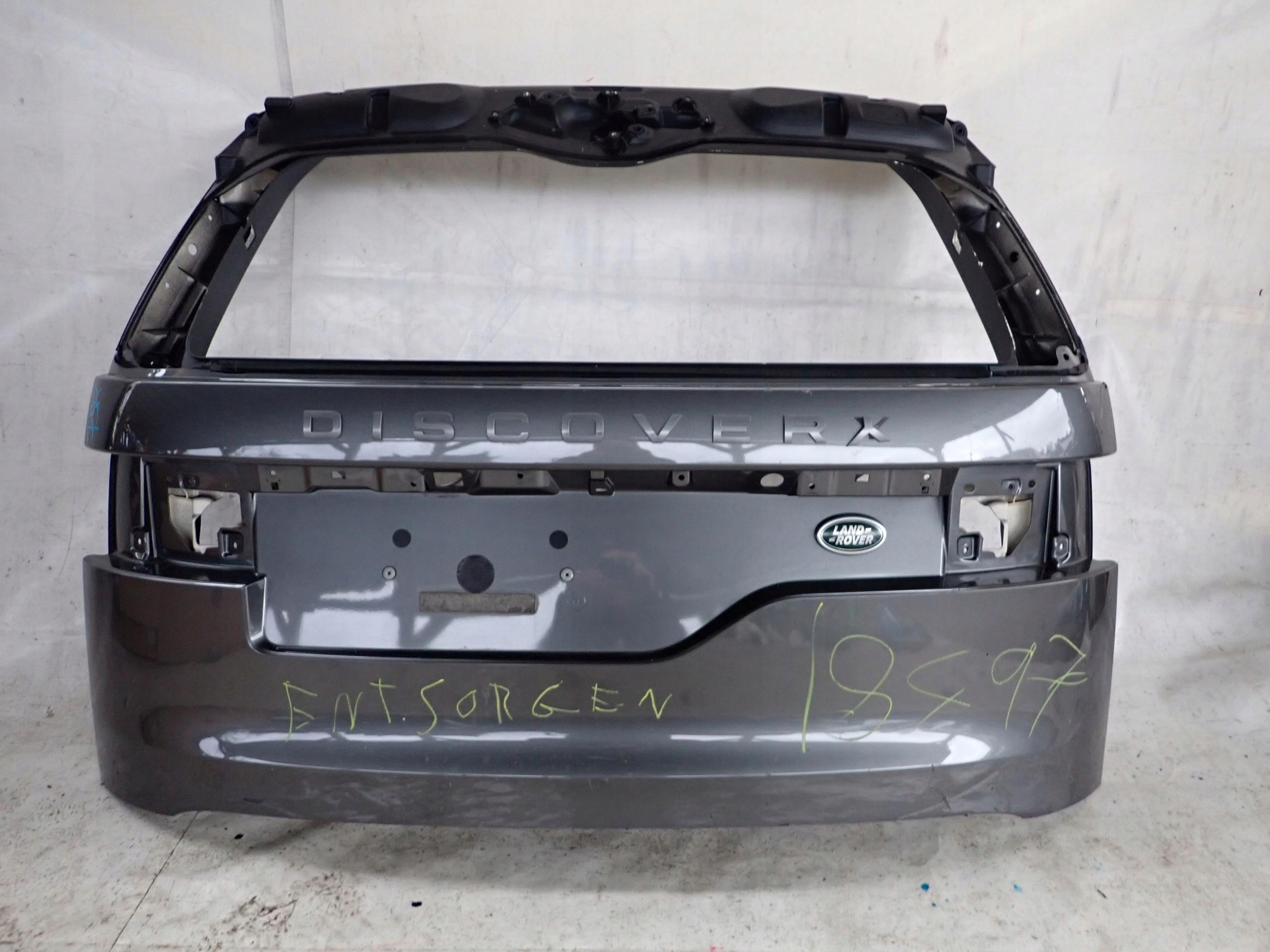 LAND ROVER DISCOVERY V 5 17- trunk door boot rear part