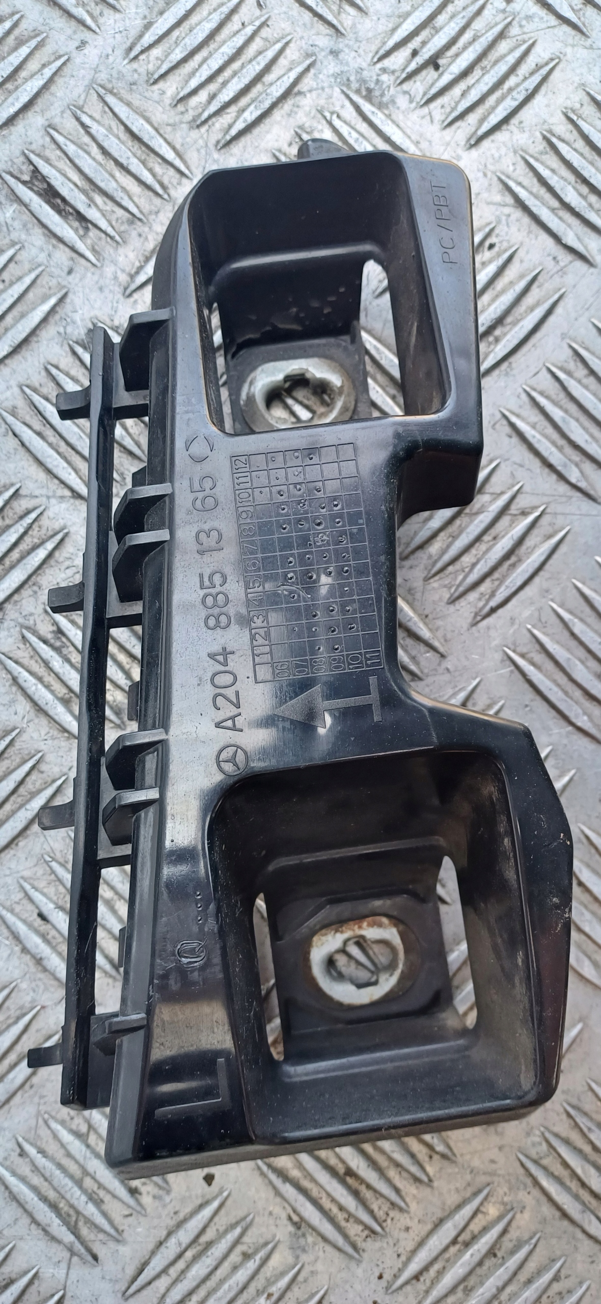 MERCEDES W204 bumper bracket left or right rear part