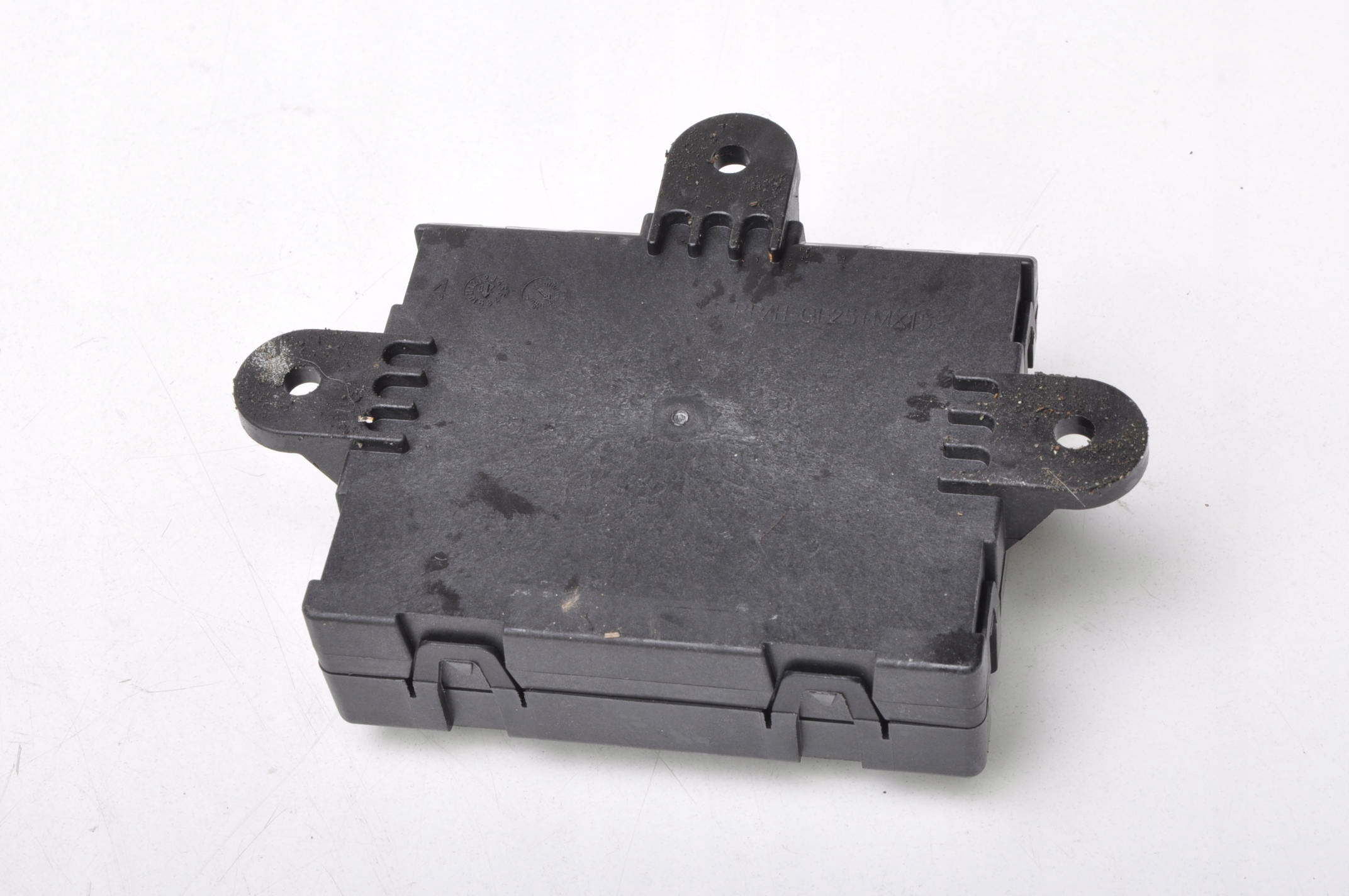 JAGUAR F-PACE X761 MODUŁ DRZWI HPLA-14D618-BF Typ samochodu Samochody osobowe