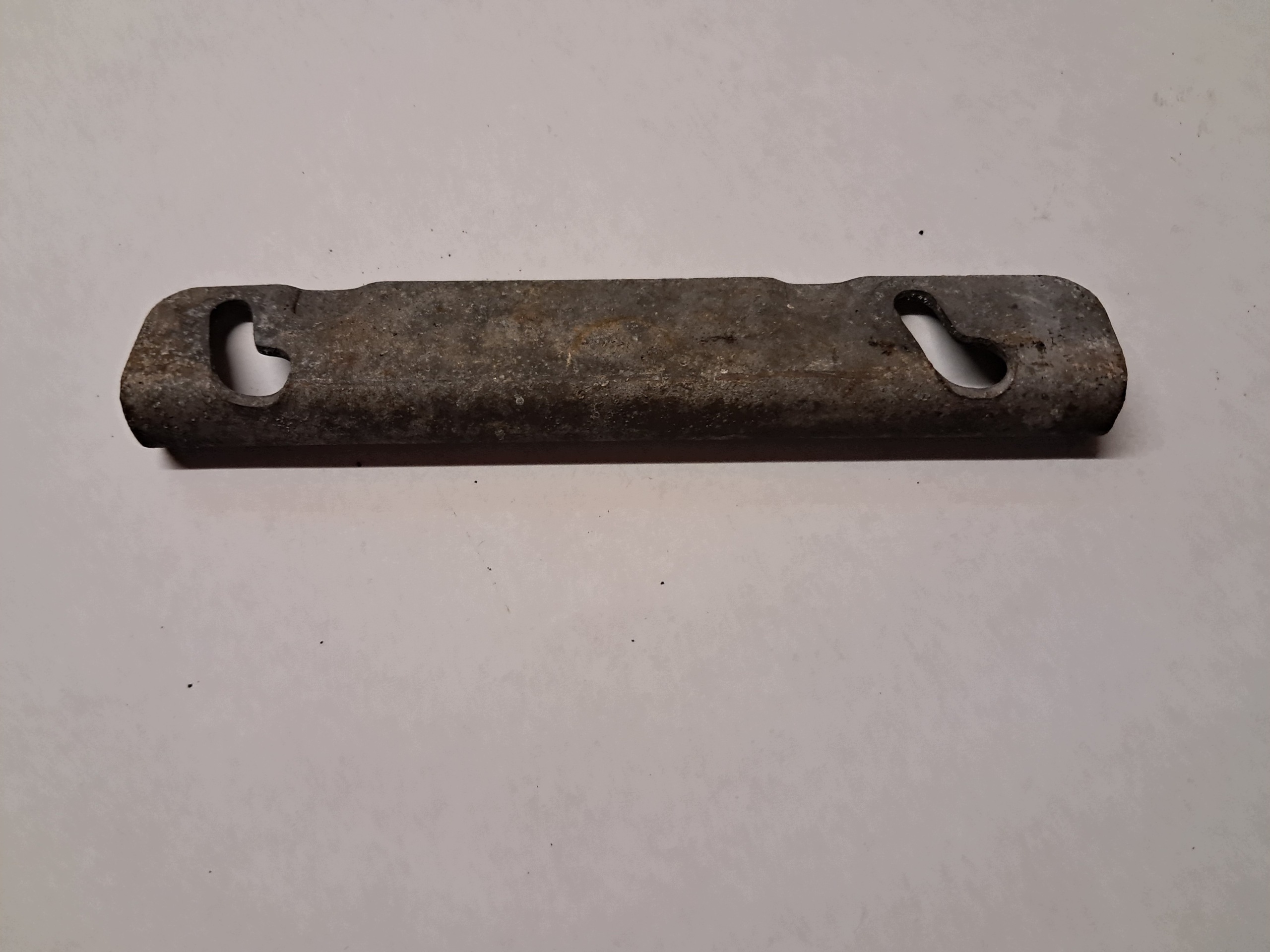 Halter Halter AKUMULATORA MERCEDES 107 SL SLC 1076260612