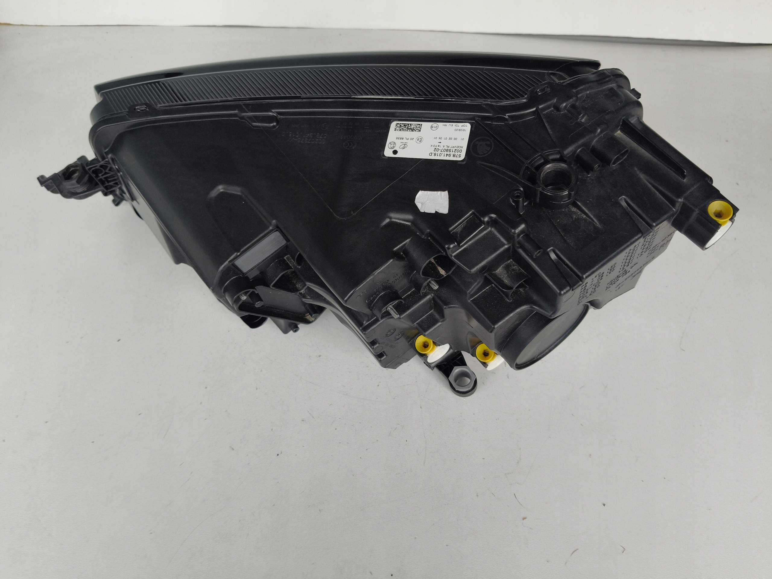 light right REFLEKTOR SKODA KAROQ 57A 17- FULL LED
