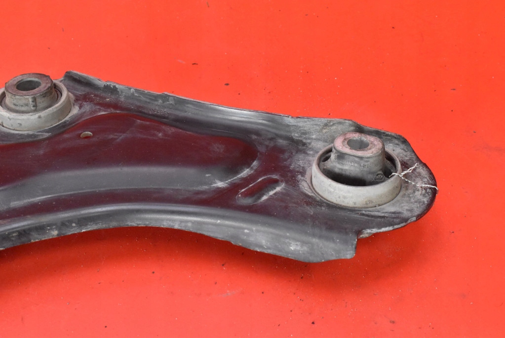 arm right front lower RENAULT MEGANE 3 III 1.5 DCI 110 KM 08-14
