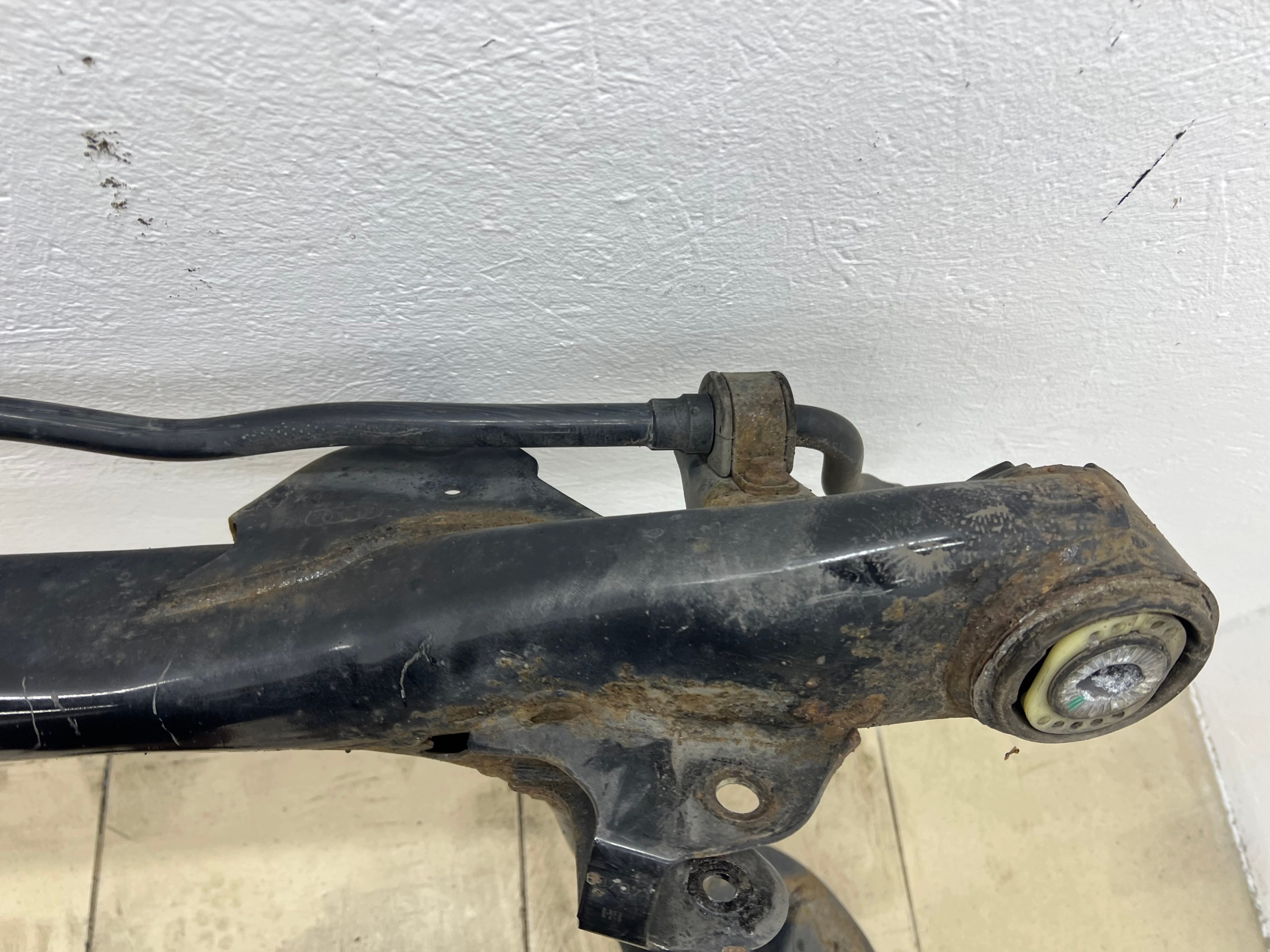 subframe axle beam sider rear part AUDI A6 C6 2.7/3.0 TDI 4F0505235AJ