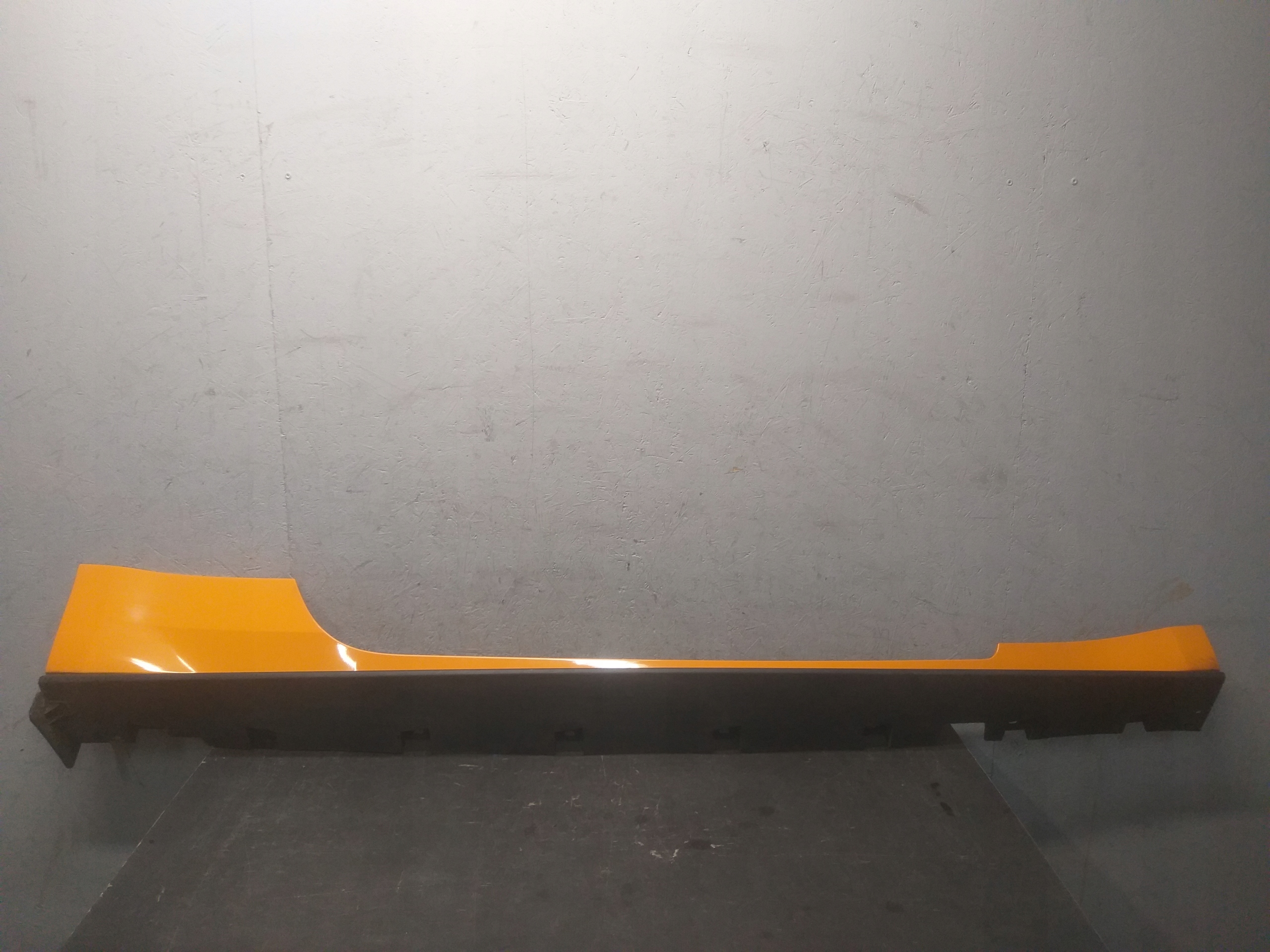 threshold moulding threshold cap right FORD MUSTANG VI 6 15- FR3B-6310154