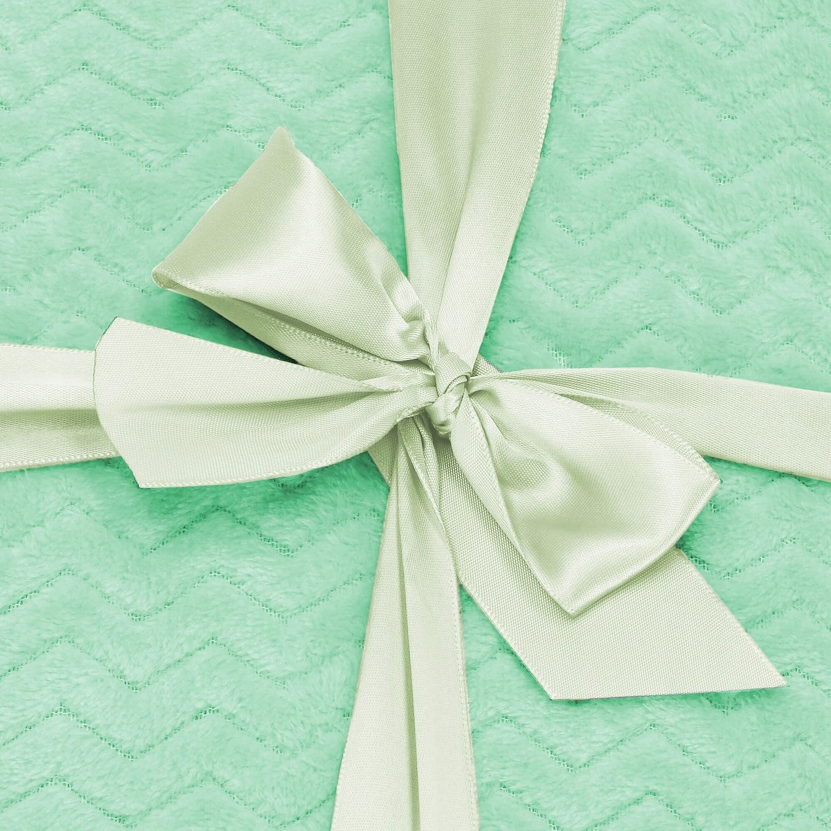 GRUBY KOC WYTŁACZANY PLED MIĘKKI CIEPŁY ZIELONY 160x200 cm PLUSZOWA NARZUTA Długość 160 cm