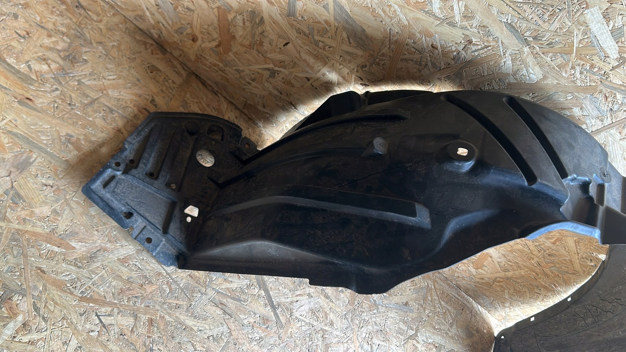 mudguard right right front front TOYOTA YARIS IV 20