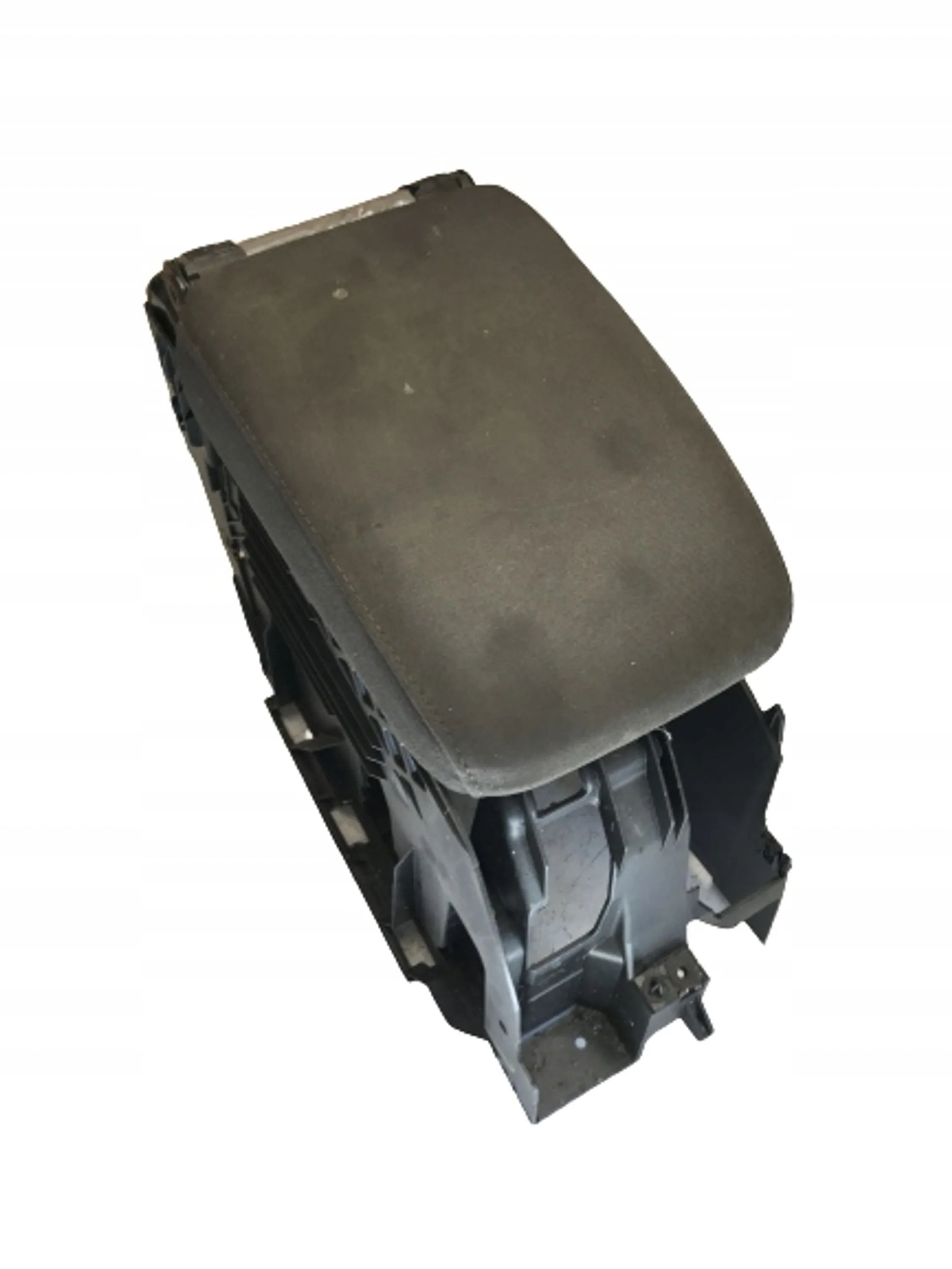 armrest VW GOLF V 1K5864251C