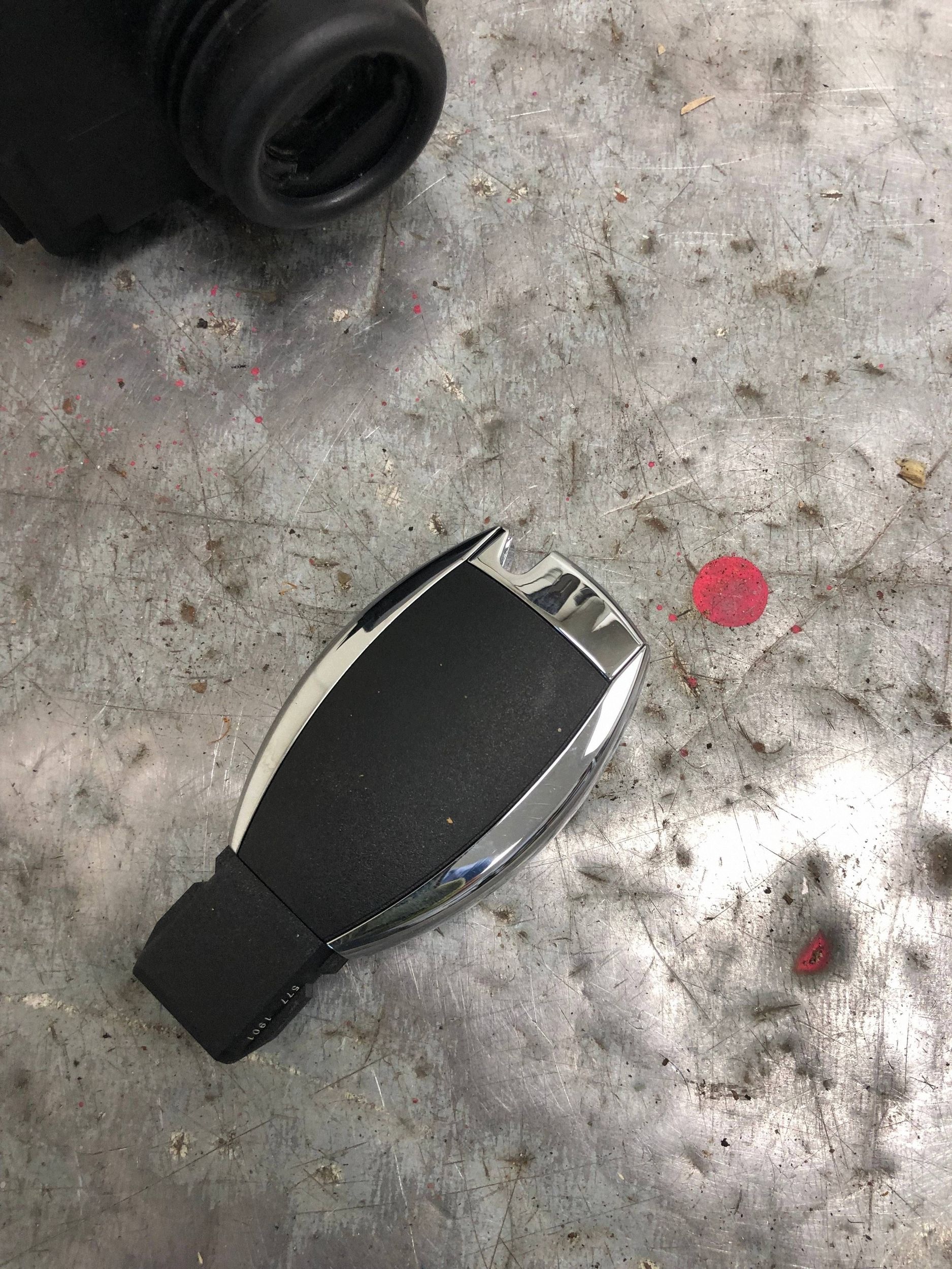ignition + key MERCEDES W212 KOMBI A2129055400