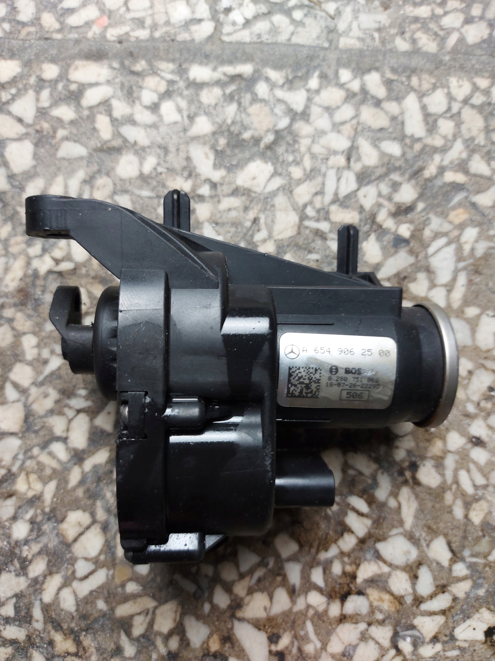 A6549062500 - Регулятор колектора MERCEDES W205 2.2 CDI