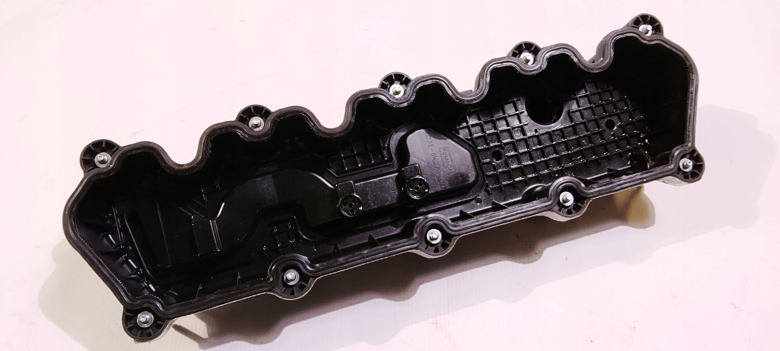 kryt hlavy ventilů walka rozvodu levá strana Ford Godzilla 7.3 2020