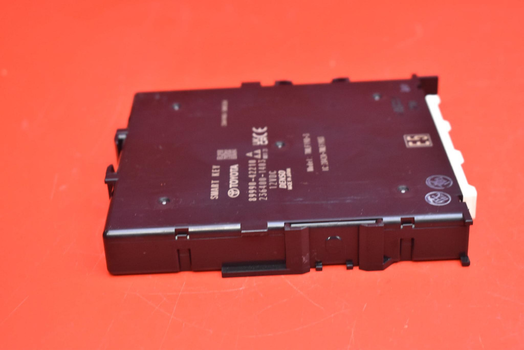 control unit module SMAR KEY 89990-42210 TOYOTA BZ4X 22