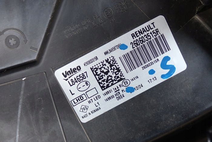 DACIA DUSTER III FULL LED 23- light left front front