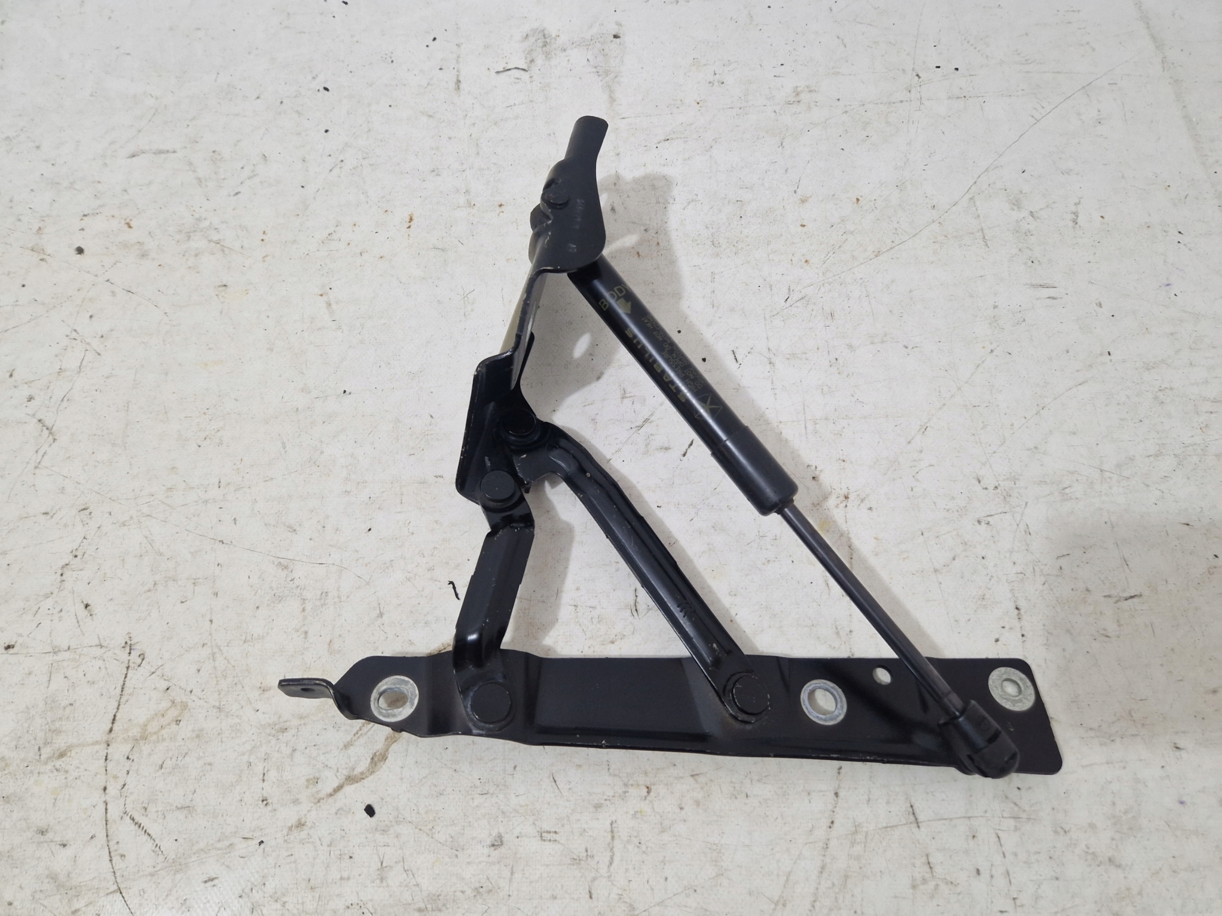 DODGE CHALLENGER 2019- 3.6 right hinge bonnet 04589666AD