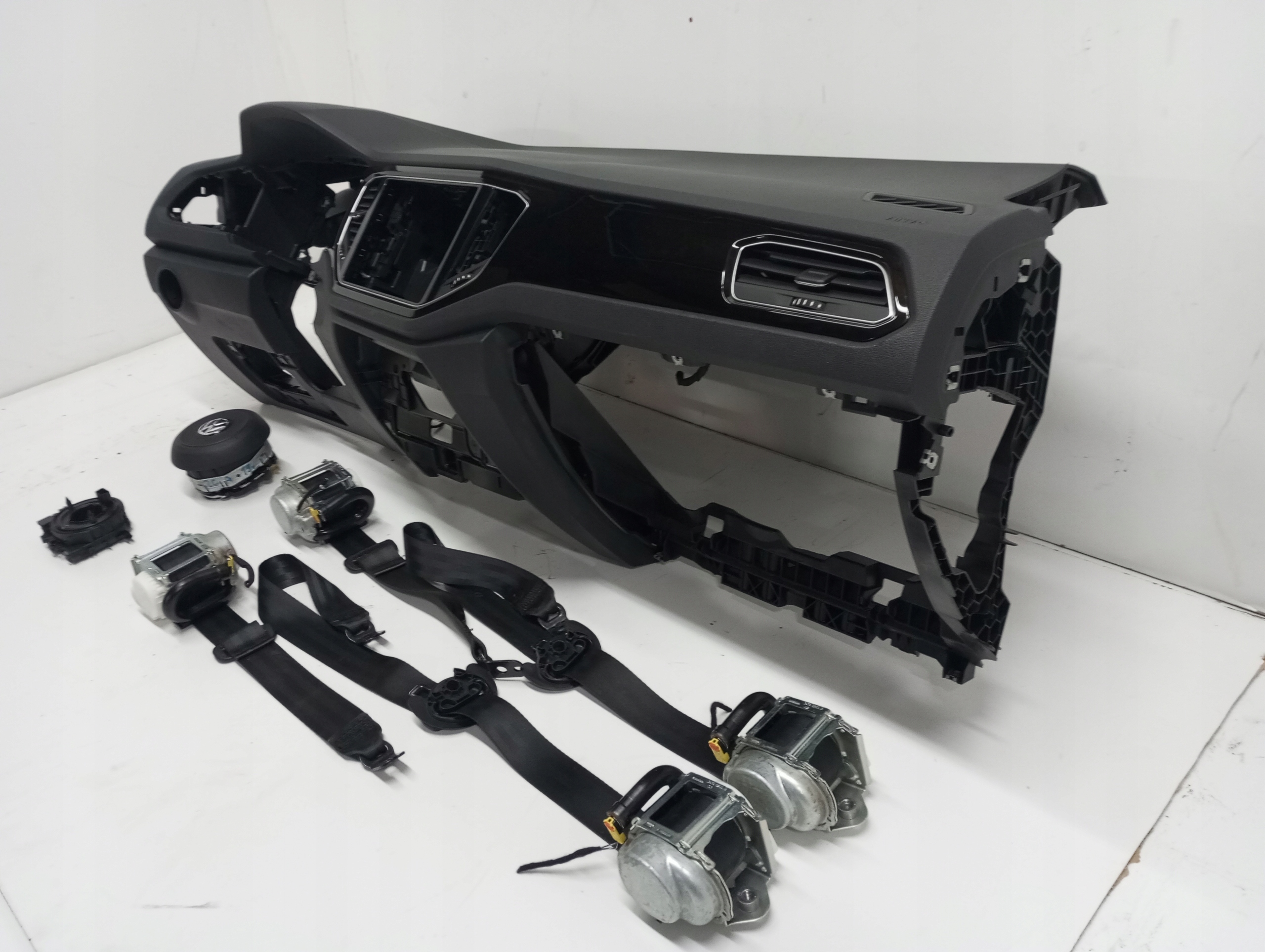 dashboard VW T ROC 2GA R-LINE