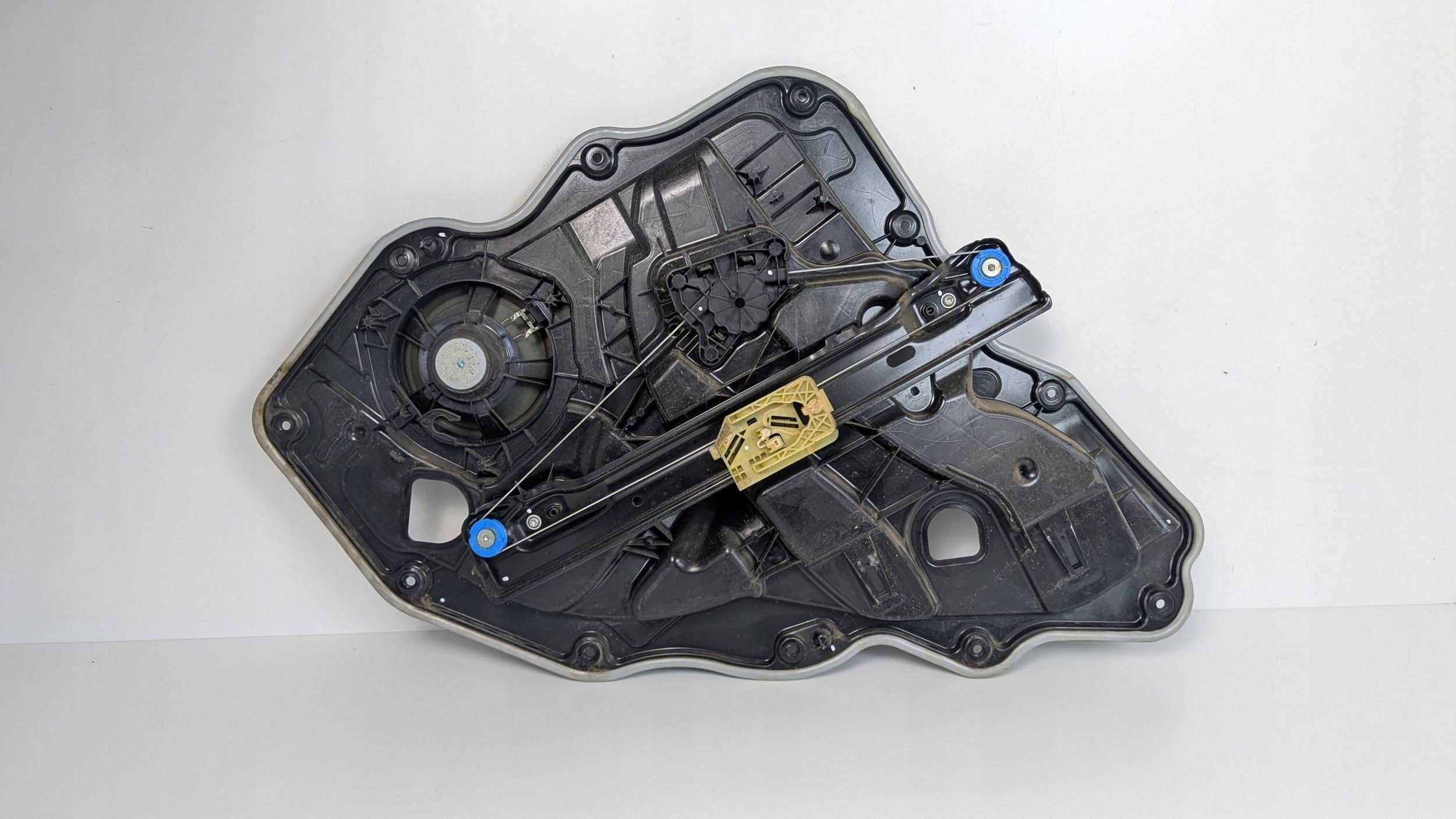 Alfa Romeo Stelvio 50552811 window regulator rear left
