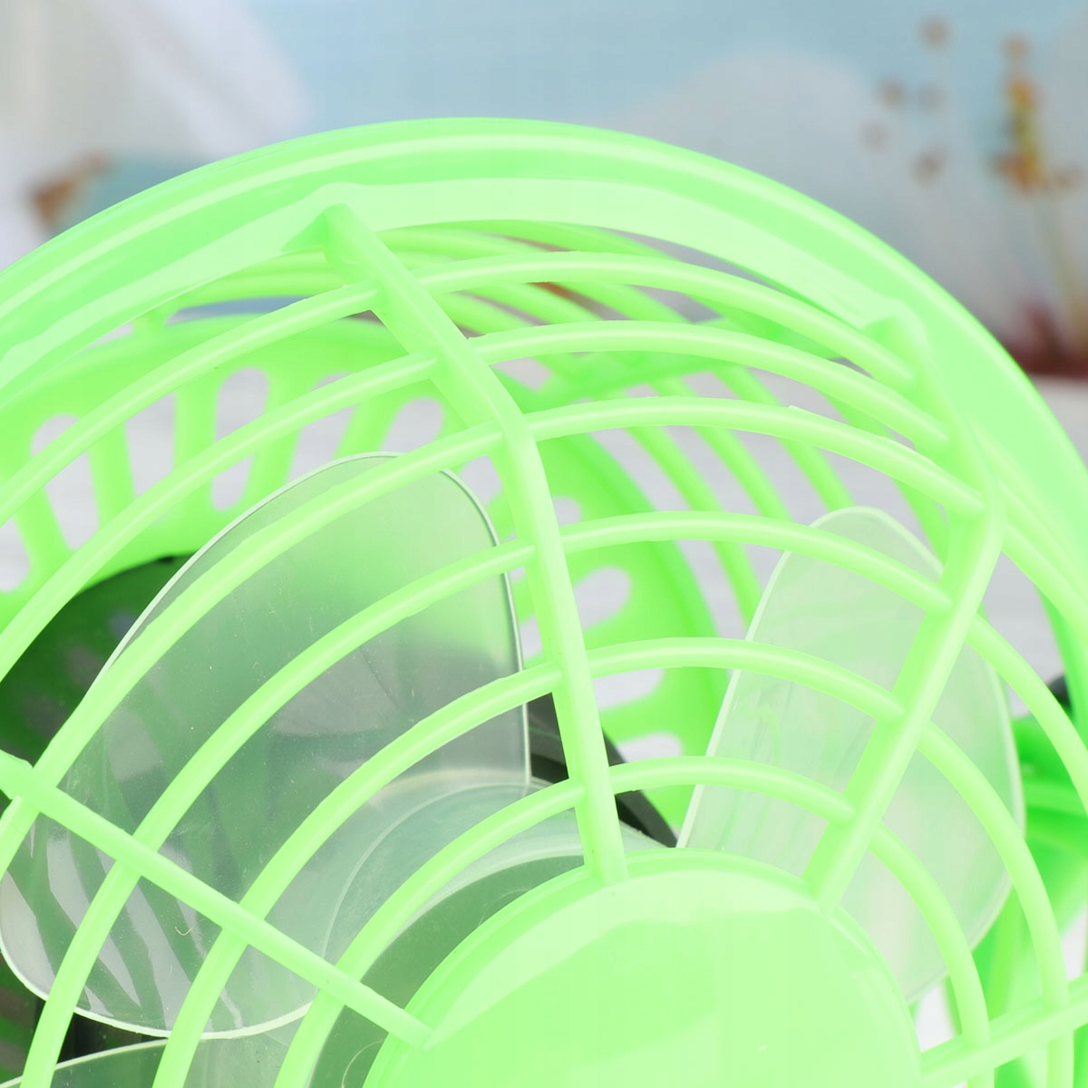 WENTYLATORY STOŁOWE MINI USB CHŁODZĄCE Model 21991251