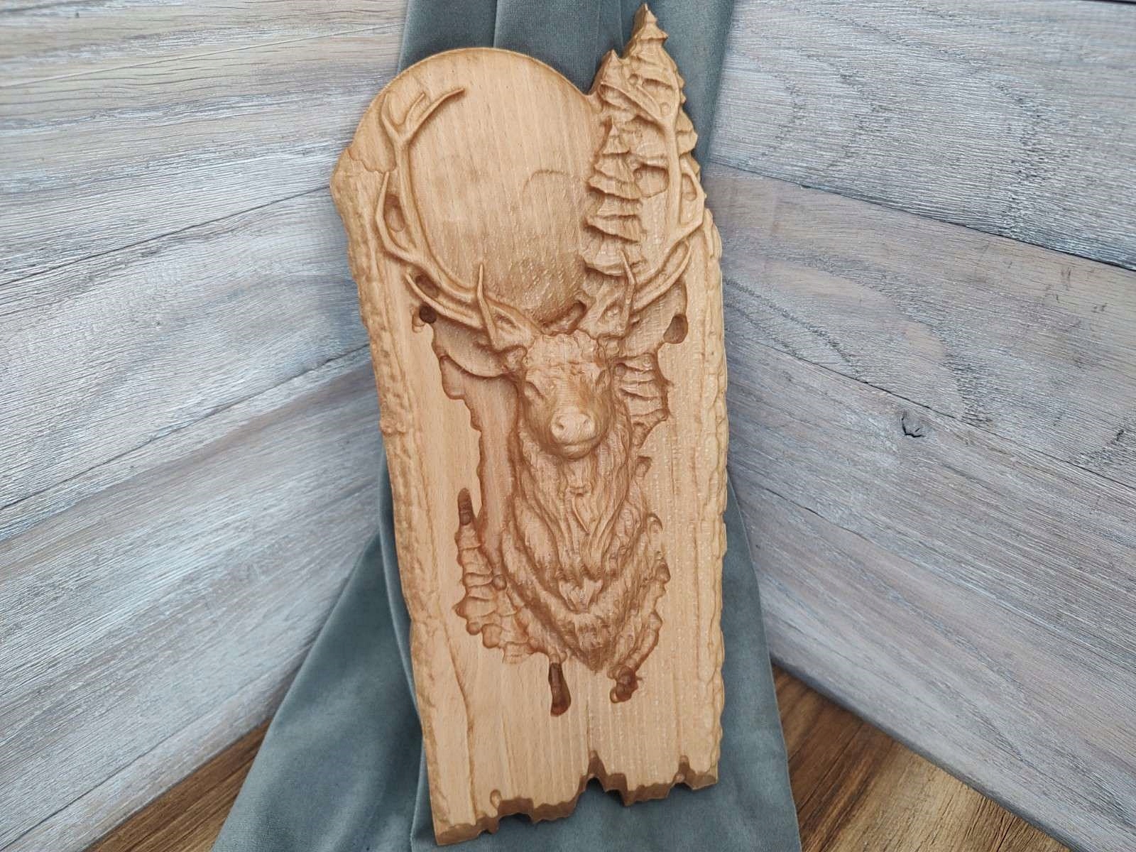 Obraz Jelen jako dárek pro myslivce reliéf dřevěná příroda les 40cm