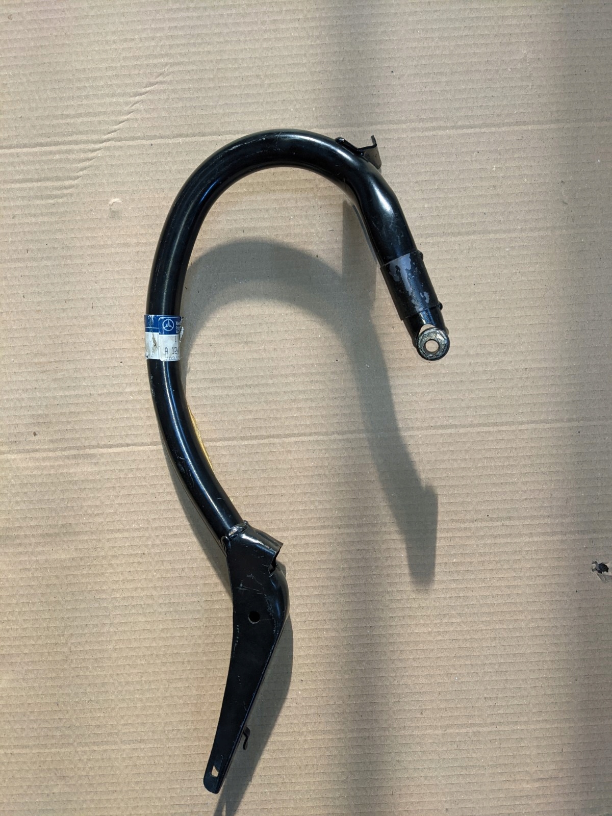 A1247500828 - Mercedes W124 петля закрилка права