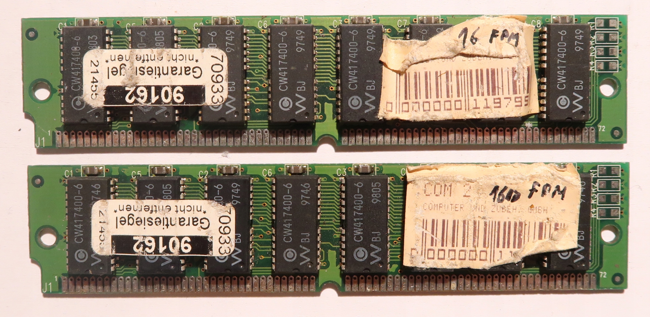 Pamięć RAM EDO < 1 GB < 400