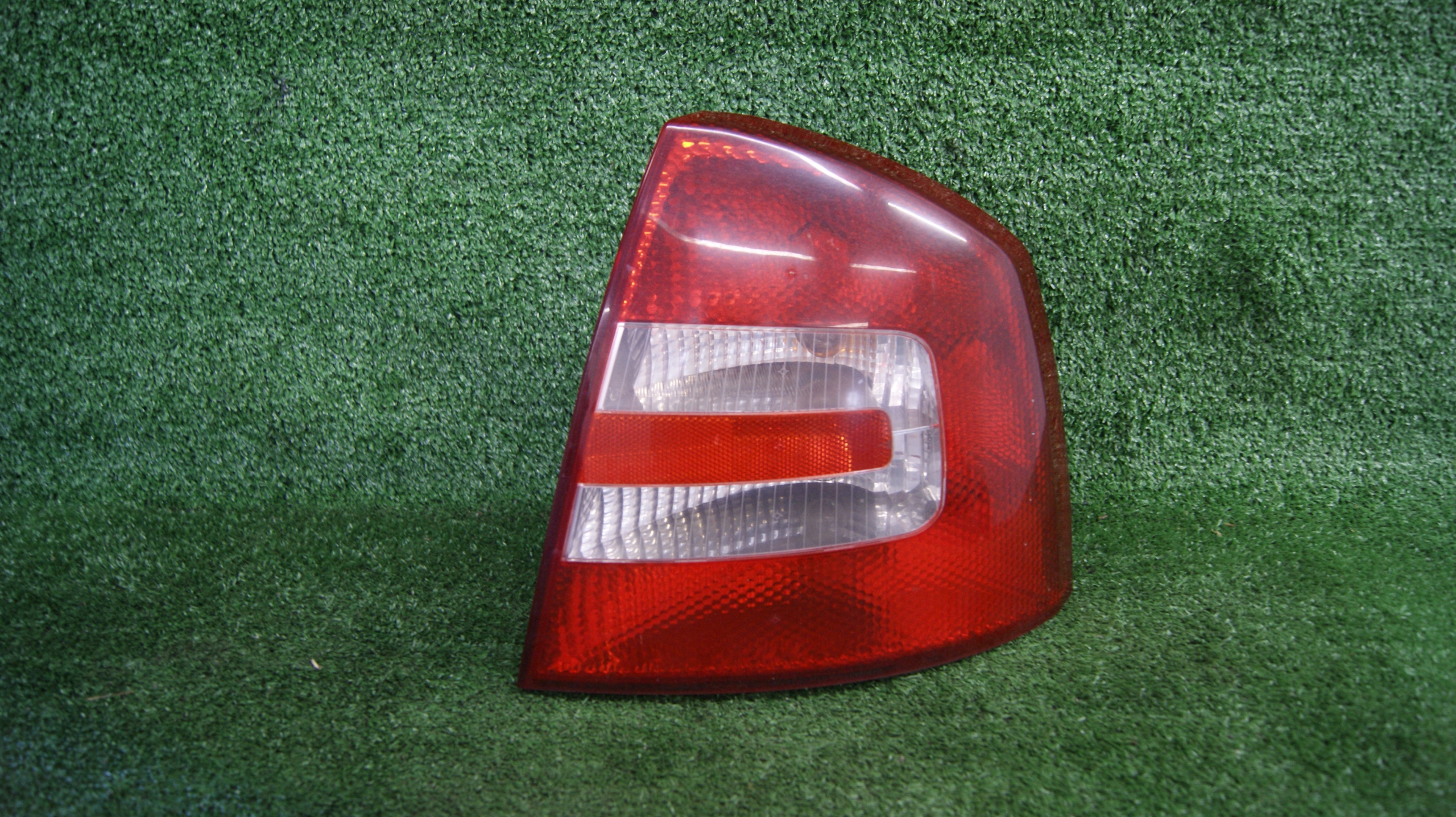 light right rear SKODA OCTAVIA 2 1Z5945096A